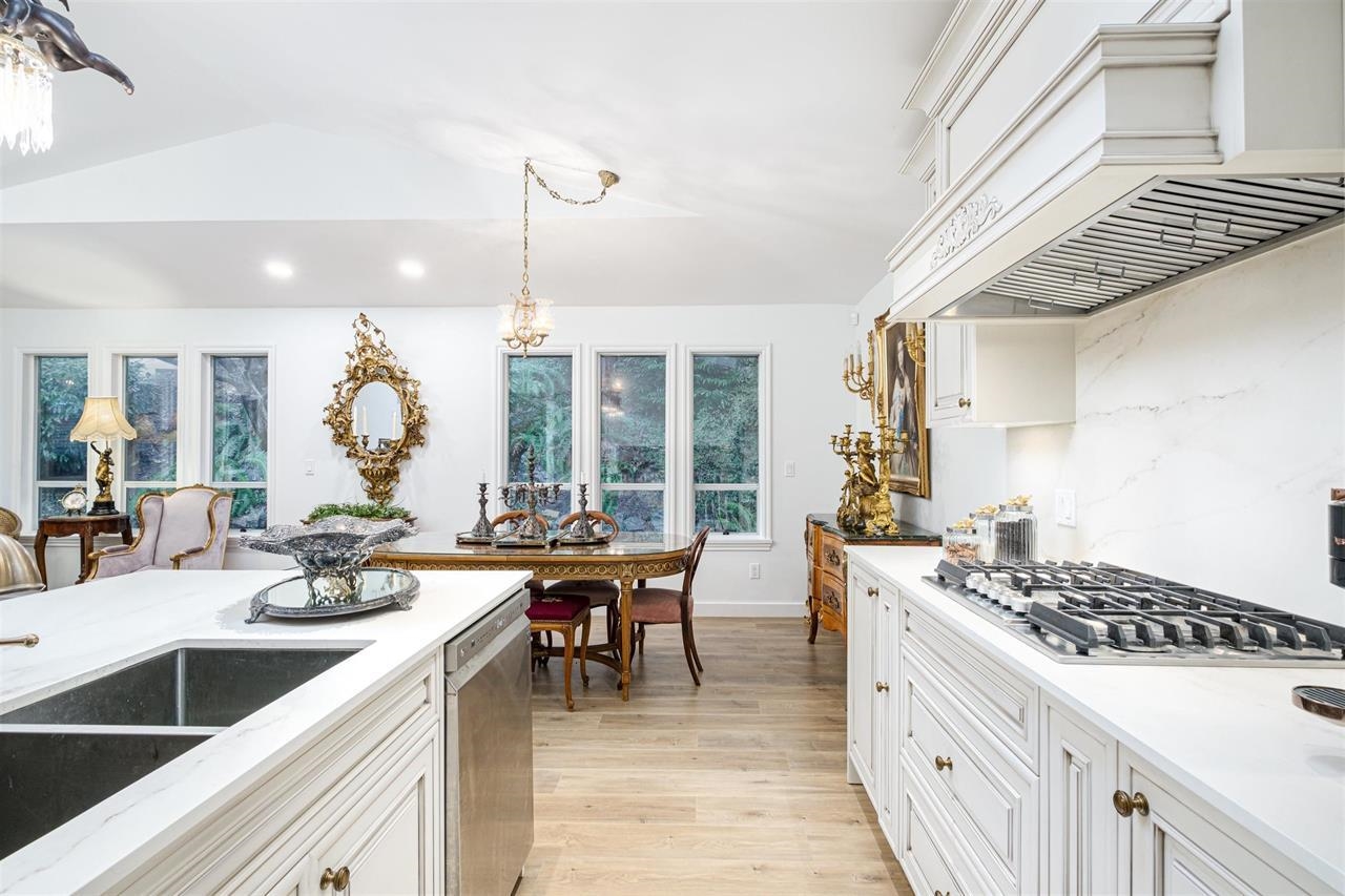 Listing image of 6780 MARINE DRIVE