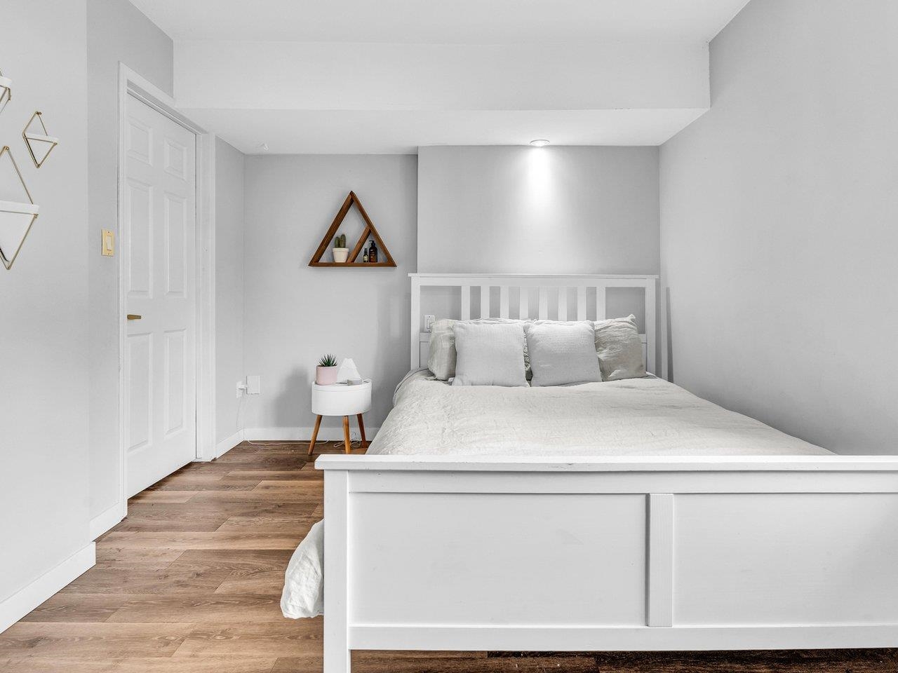 Listing image of 1288 BEAUFORT ROAD