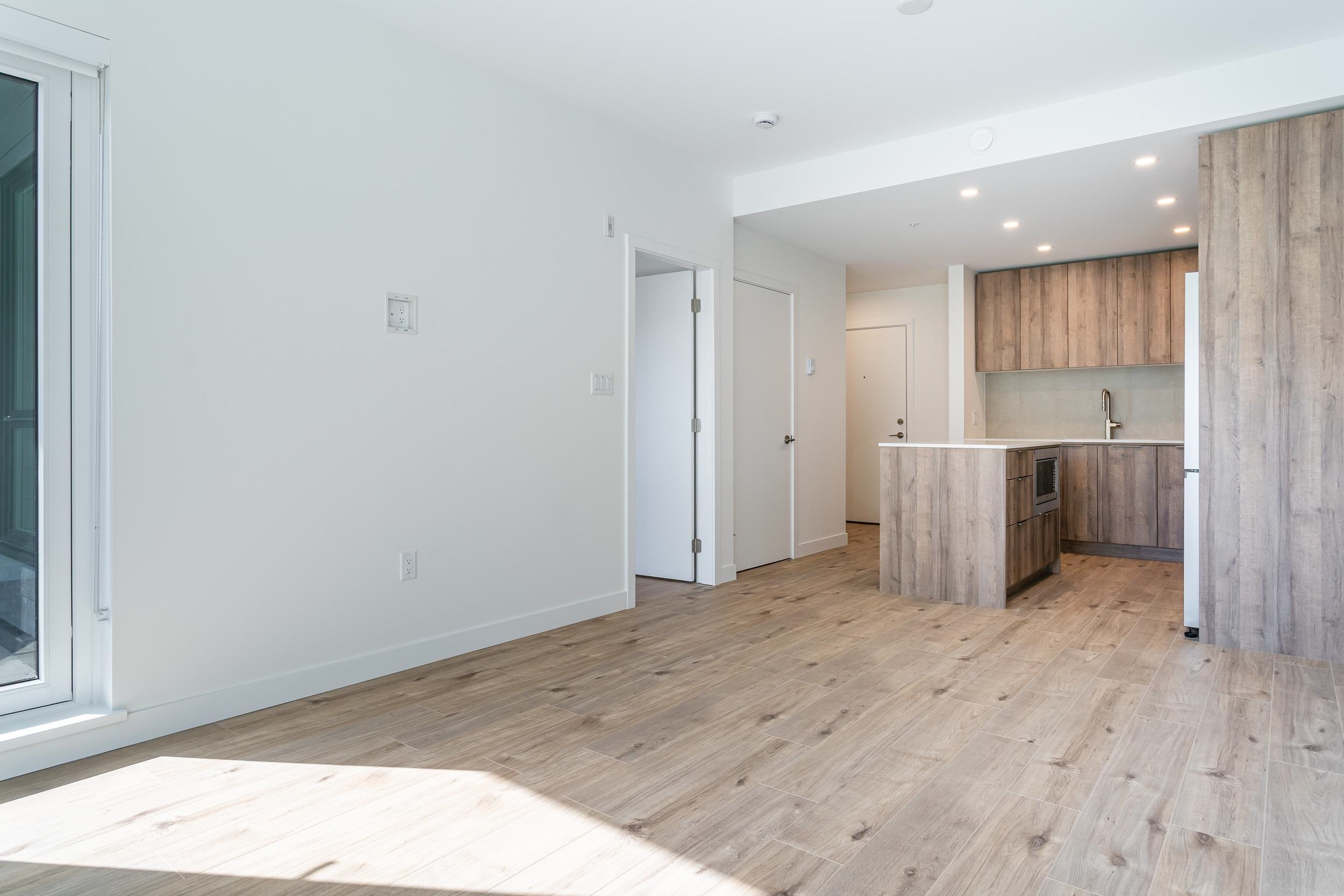Listing image of 214 3596 MALSUM DRIVE