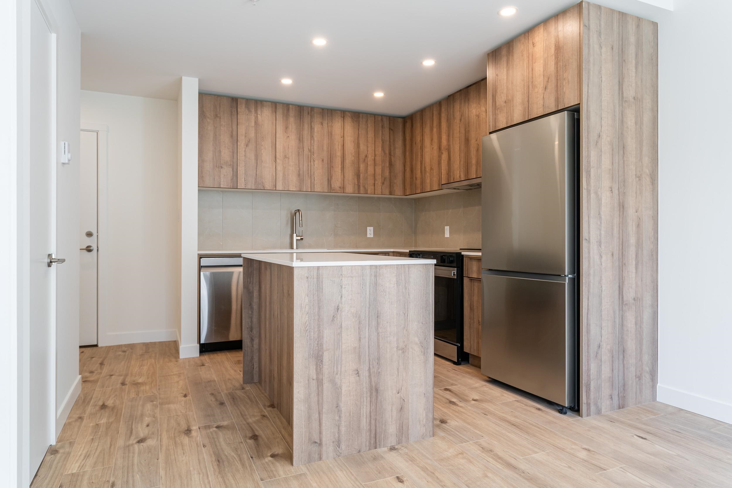 Listing image of 214 3596 MALSUM DRIVE