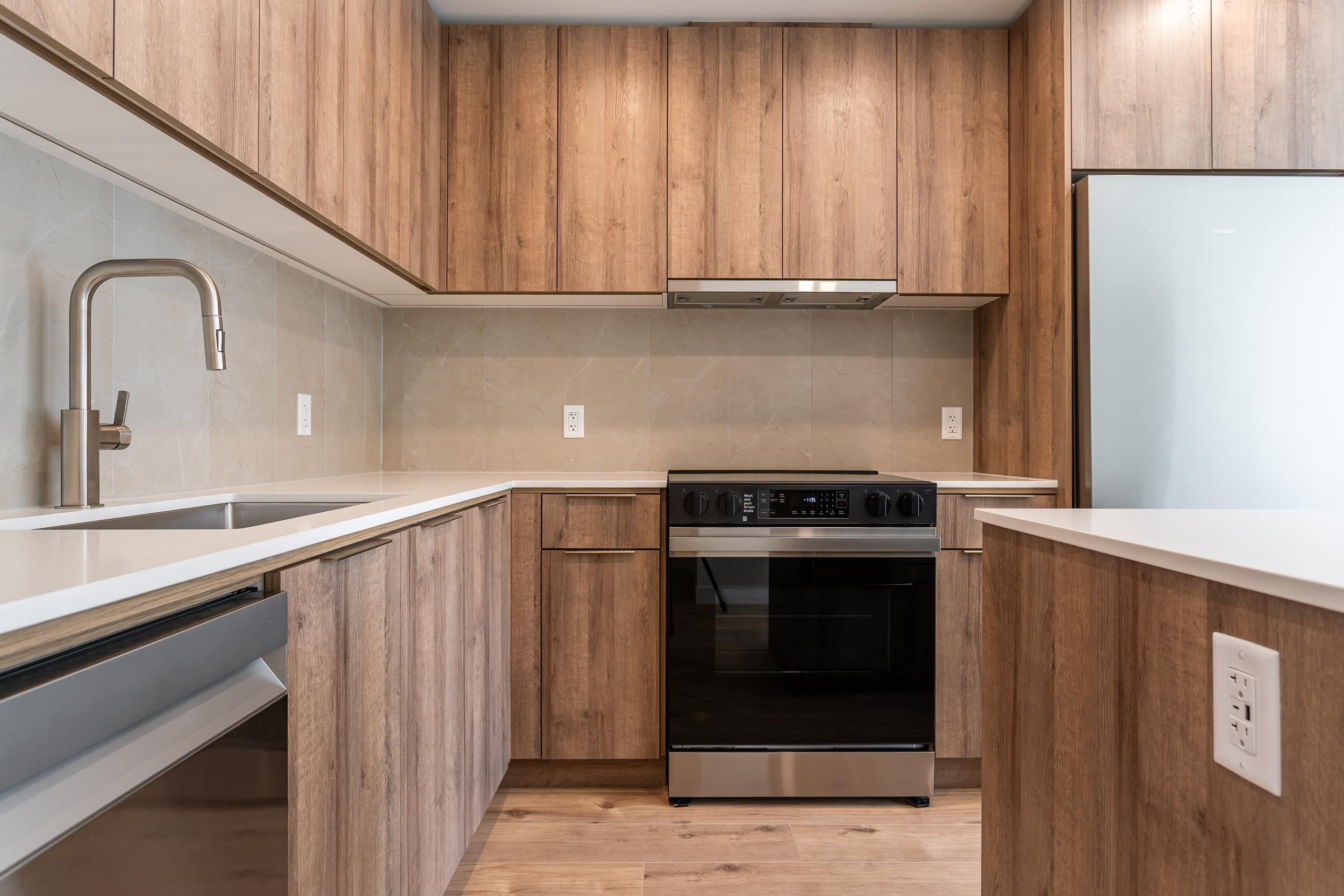 Listing image of 214 3596 MALSUM DRIVE