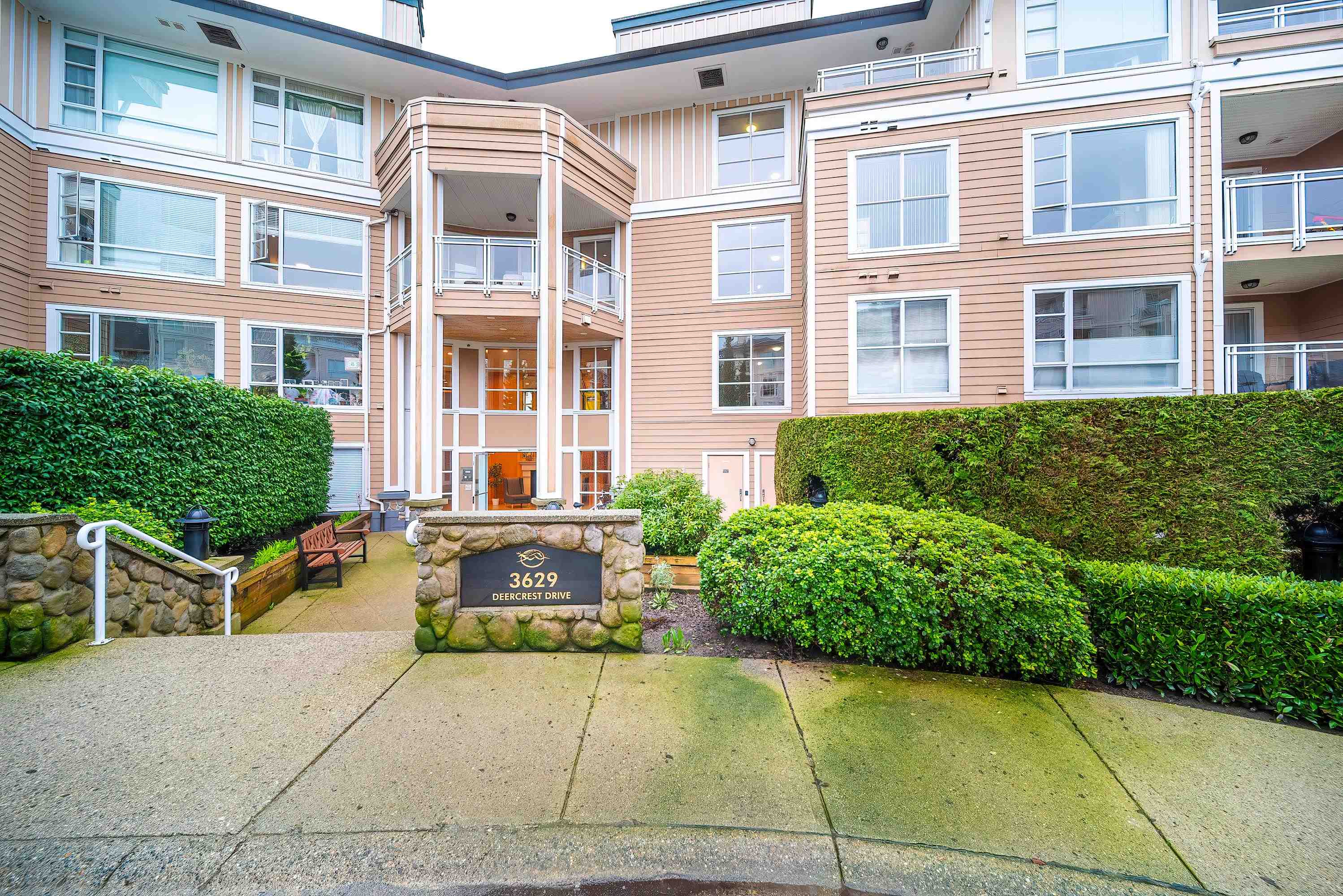 Listing image of 210 3629 DEERCREST DRIVE