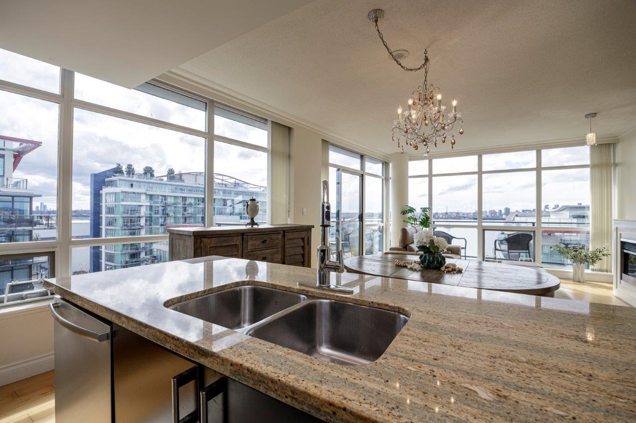 Listing image of 1204 162 VICTORY SHIP WAY