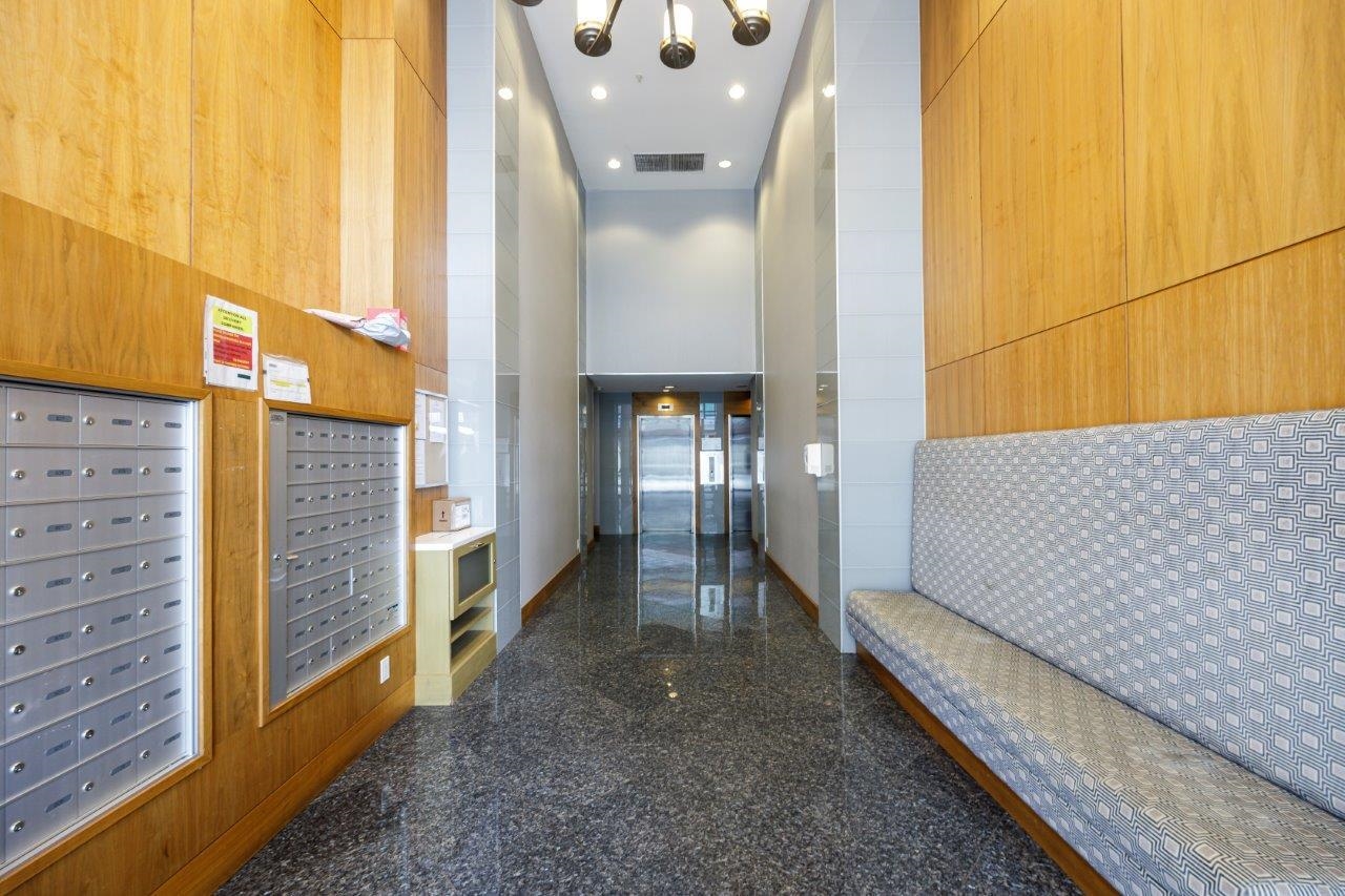 Listing image of 1204 162 VICTORY SHIP WAY