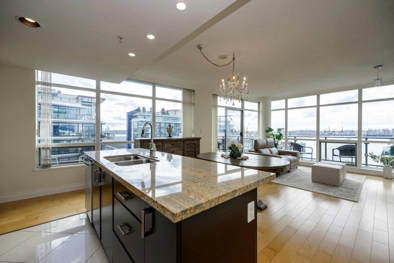 Listing image of 1204 162 VICTORY SHIP WAY