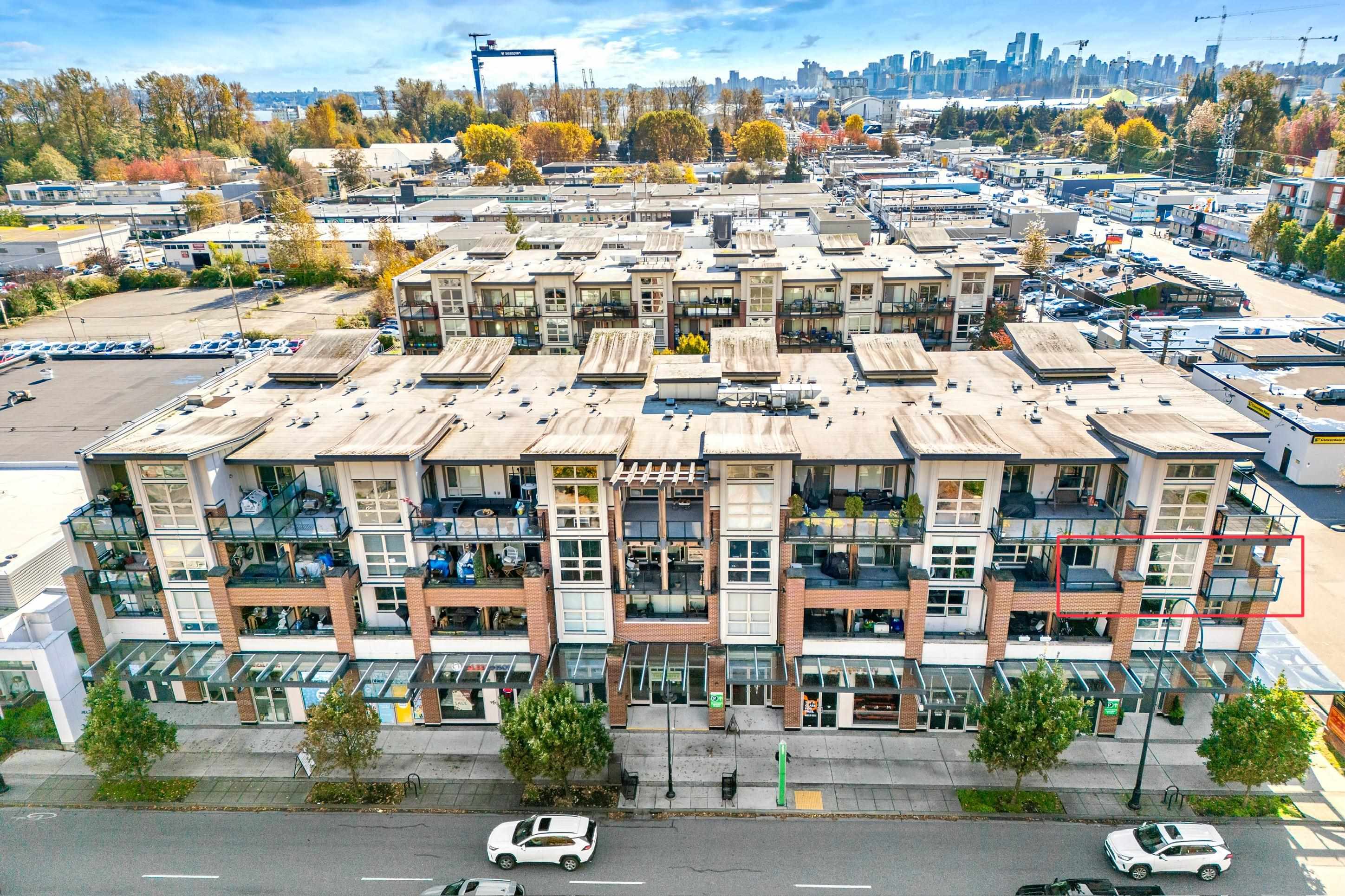 Listing image of 304 1177 MARINE DRIVE