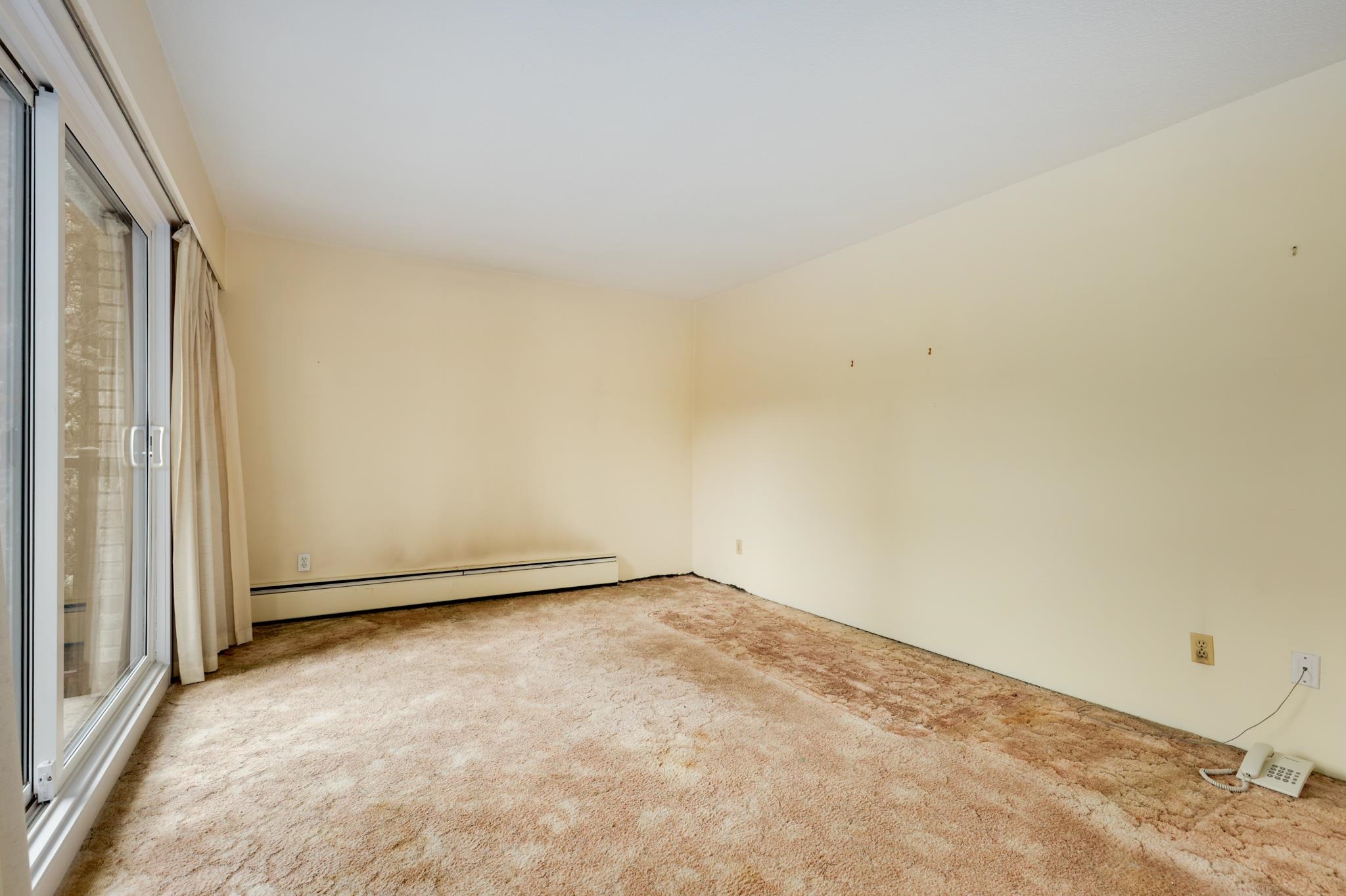 Listing image of 106 160 E 19TH STREET