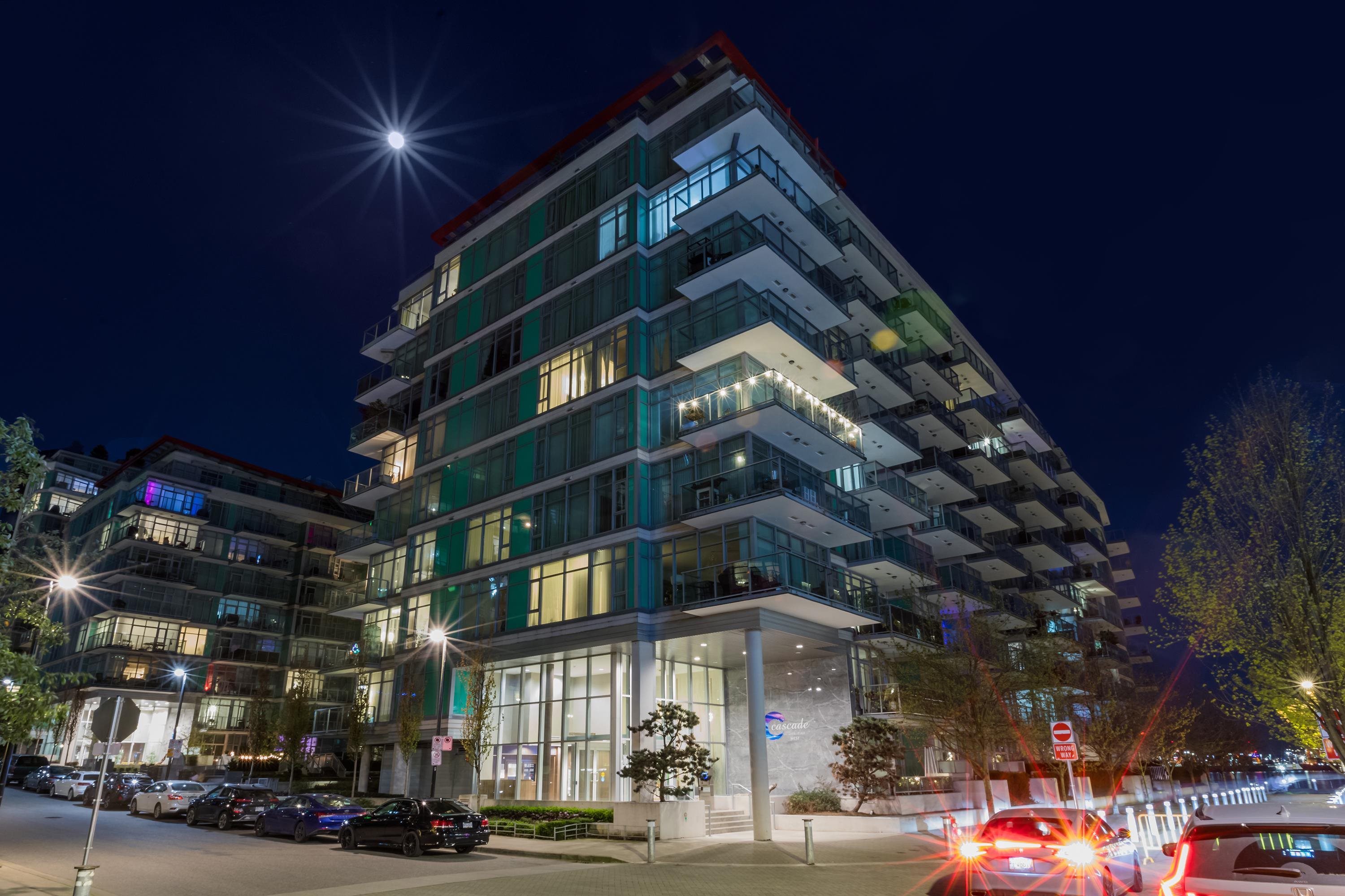 Listing image of 105 175 VICTORY SHIP WAY