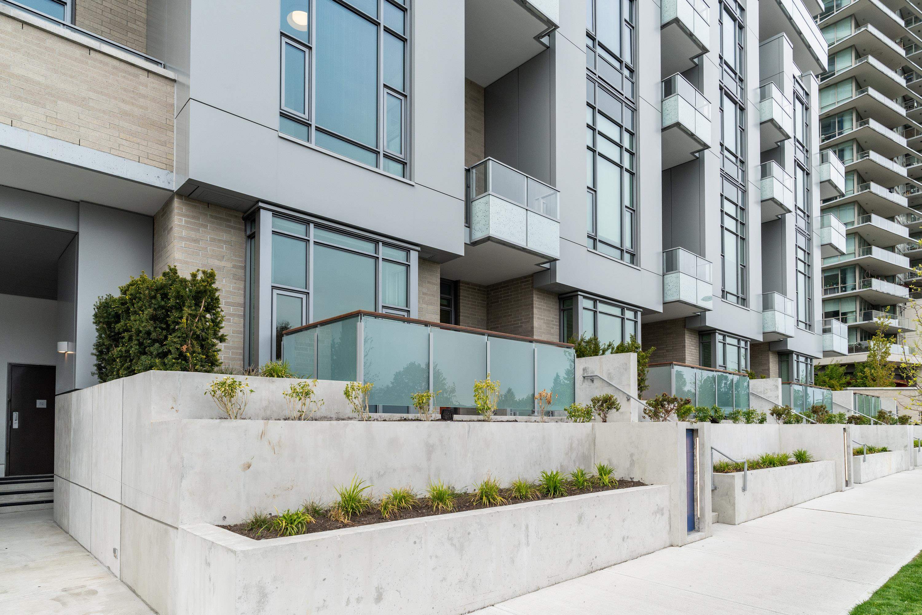 Listing image of 113 1500 FERN STREET