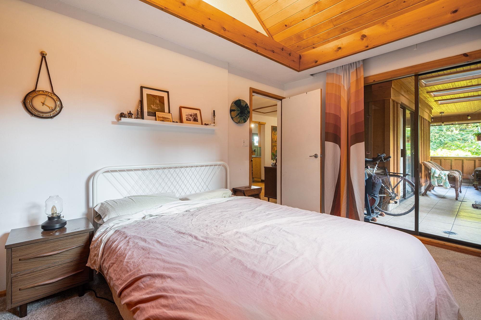 Listing image of 1142 MILLER ROAD
