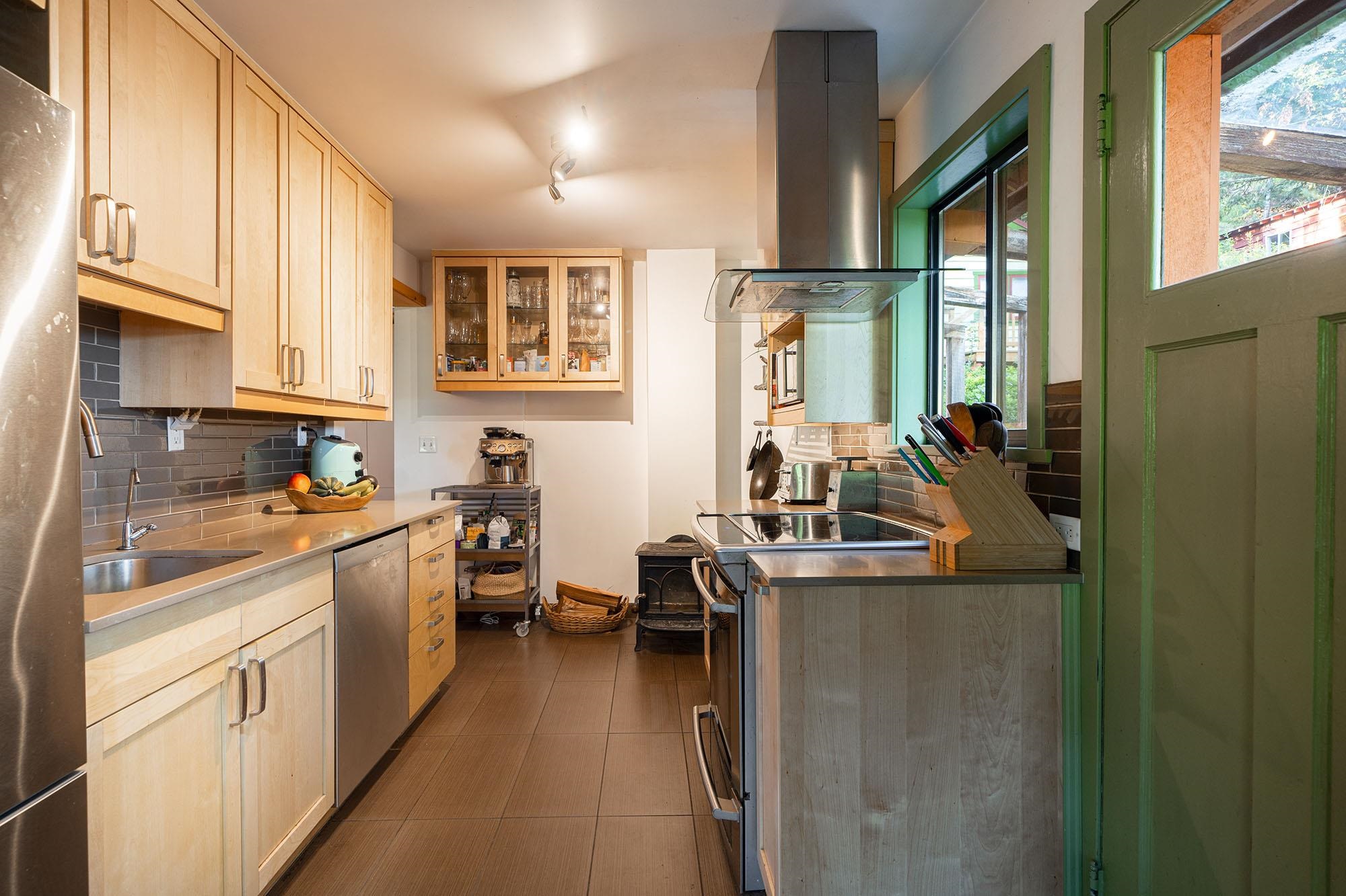 Listing image of 1142 MILLER ROAD