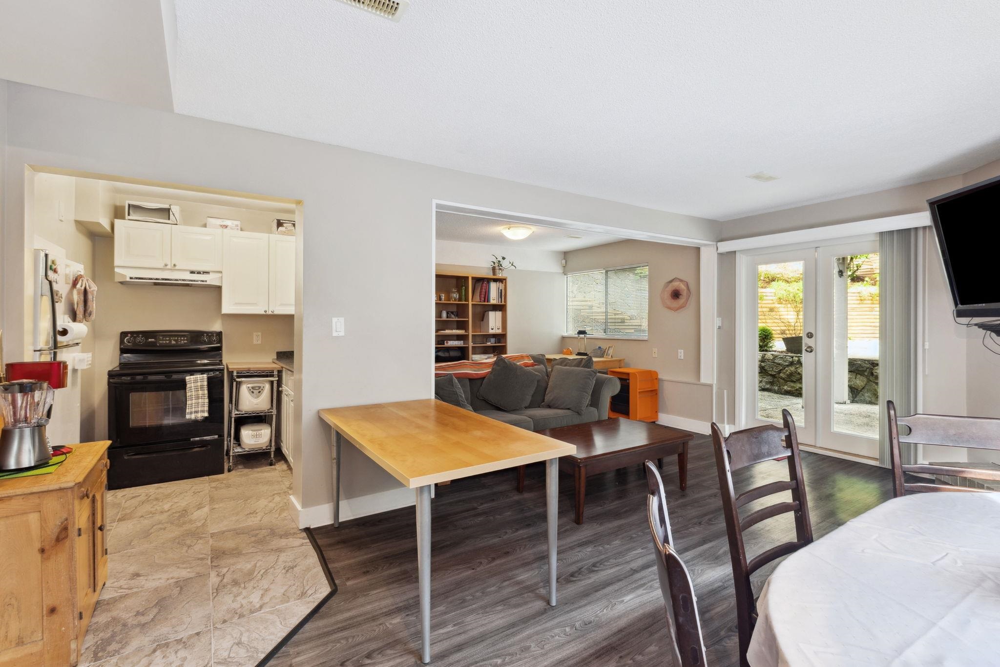 Listing image of 4590 MAPLERIDGE DRIVE
