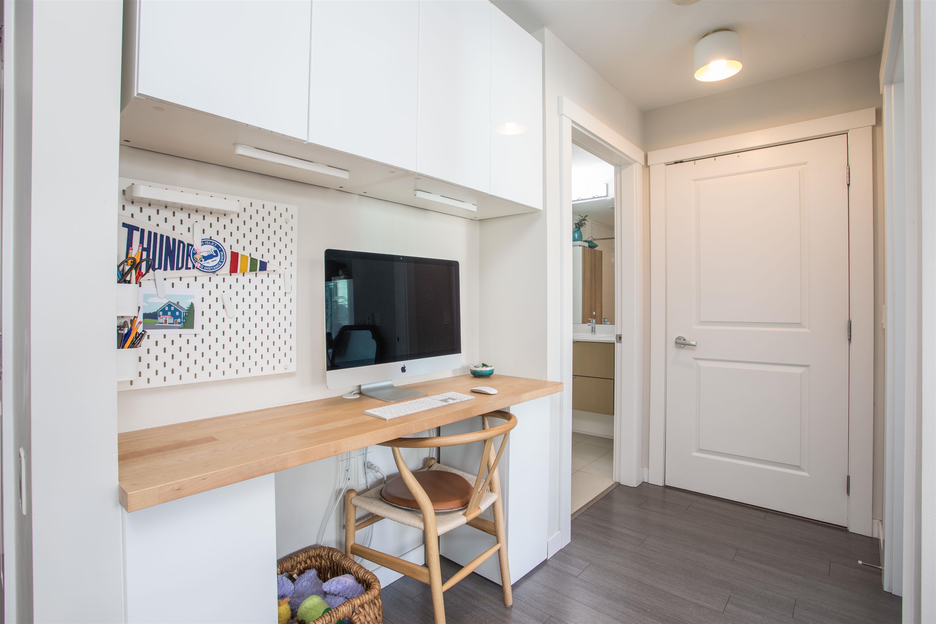 Listing image of 108-277 W 1ST STREET