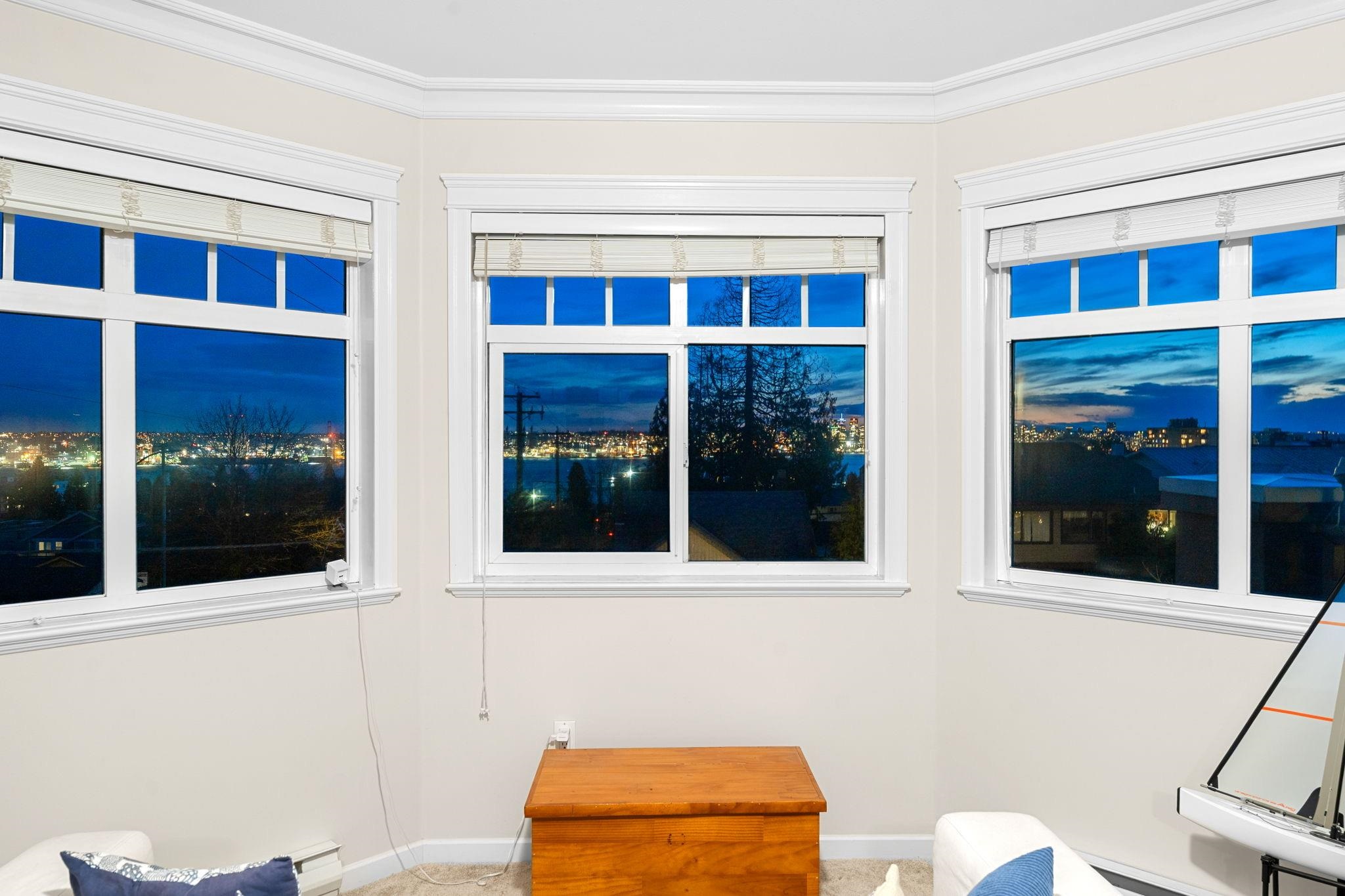 Listing image of 206 288 E 6TH STREET