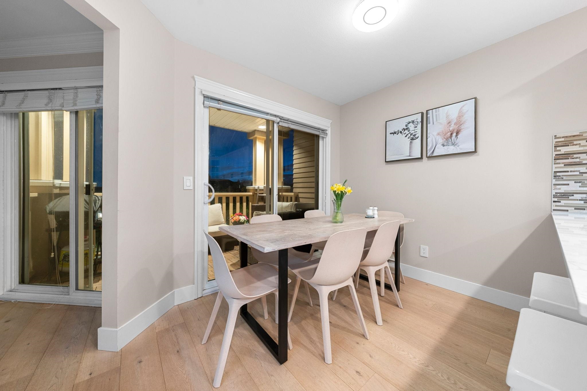 Listing image of 206 288 E 6TH STREET