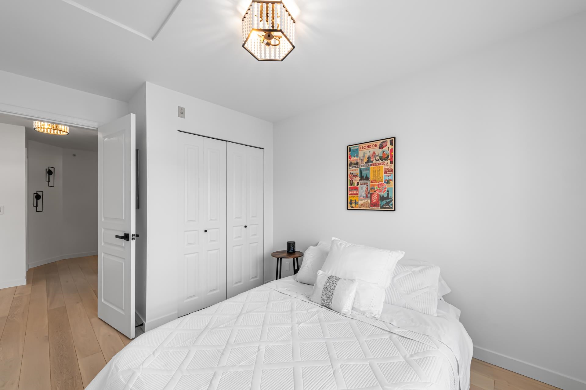 Listing image of 411 365 E 1ST STREET