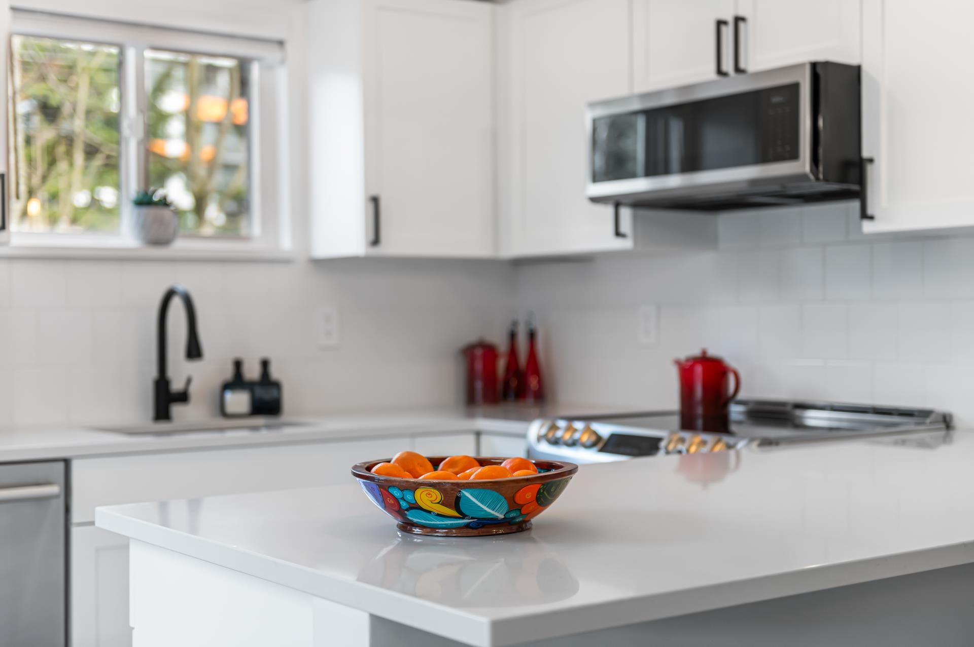 Listing image of 411 365 E 1ST STREET