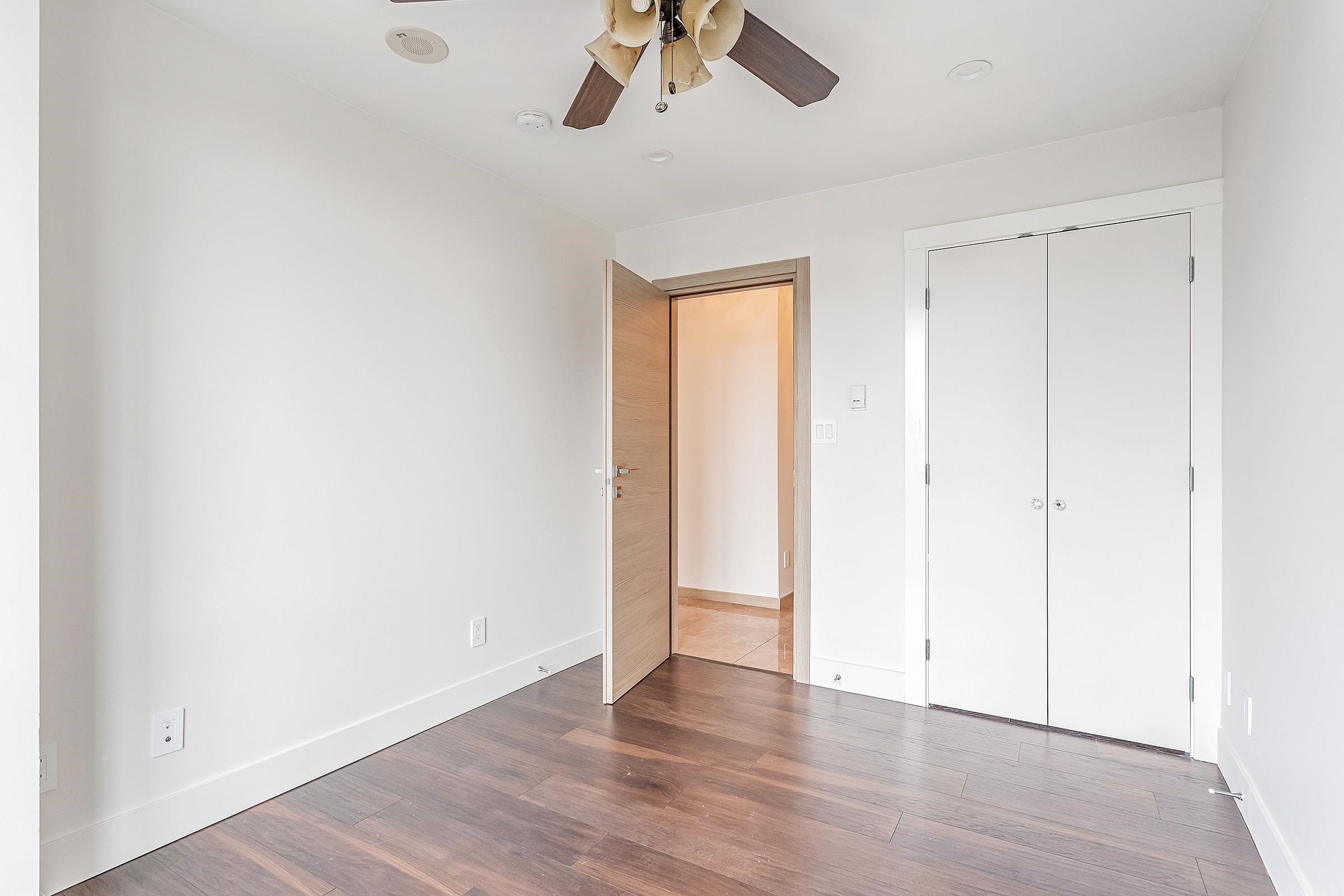 Listing image of 703 131 E 3RD STREET