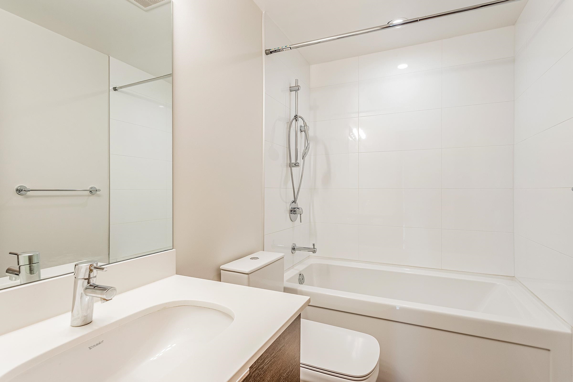 Listing image of 703 131 E 3RD STREET