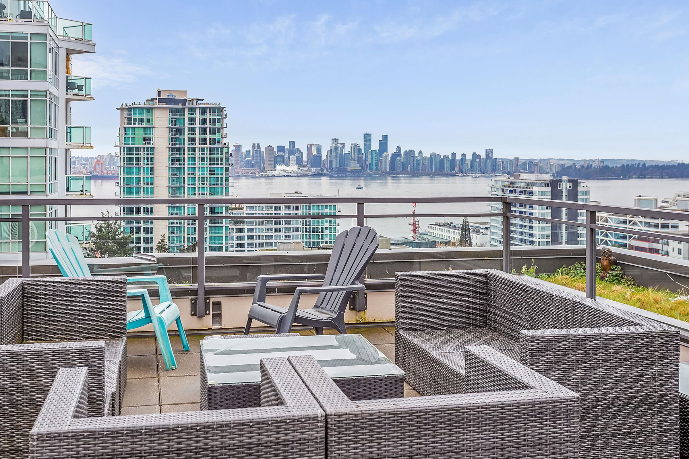 Listing image of 703 131 E 3RD STREET