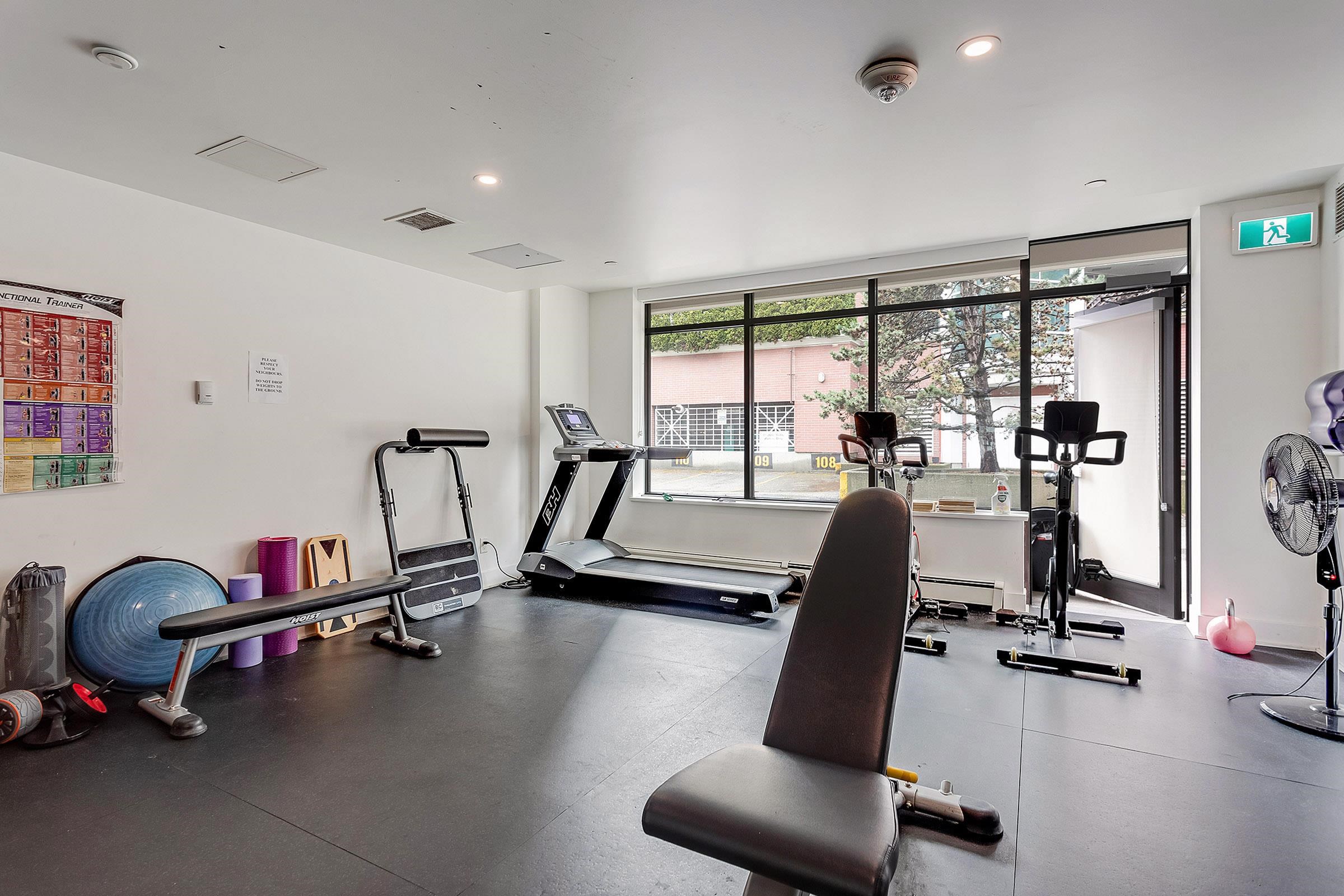 Listing image of 703 131 E 3RD STREET
