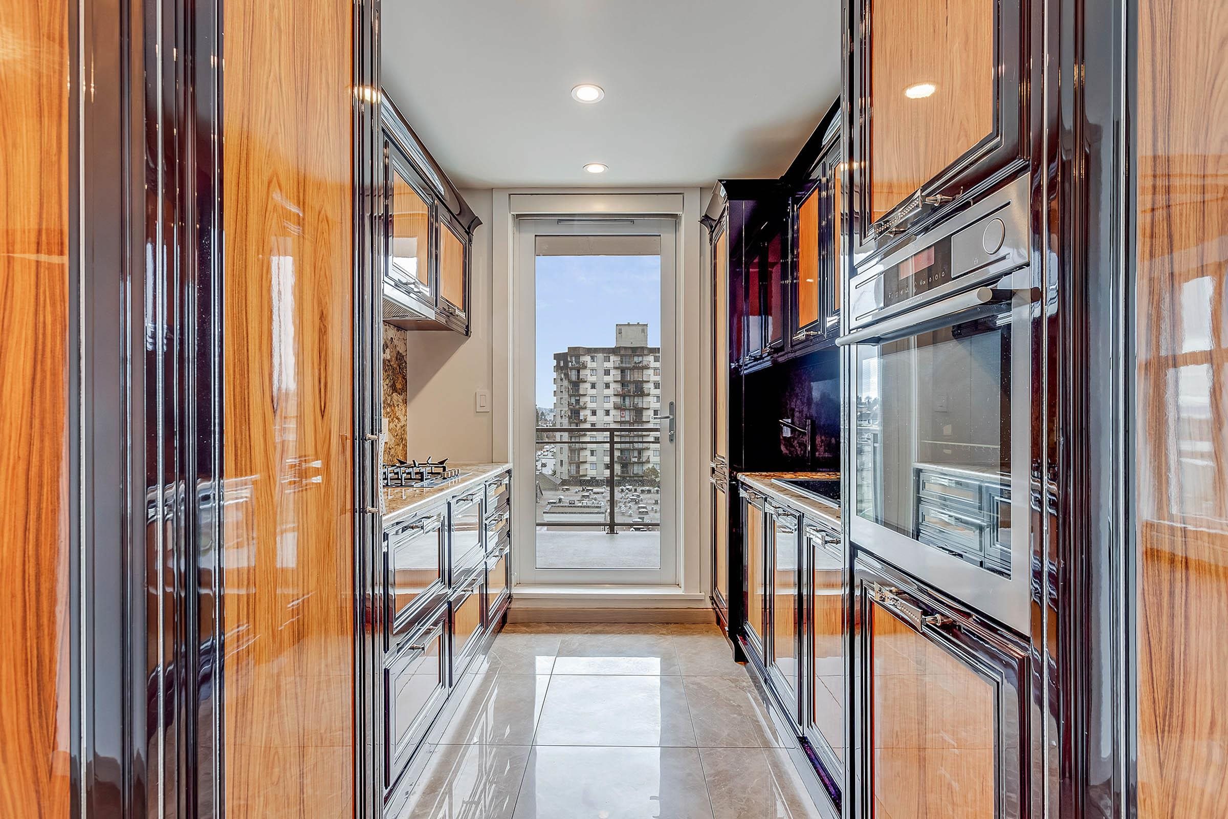 Listing image of 703 131 E 3RD STREET