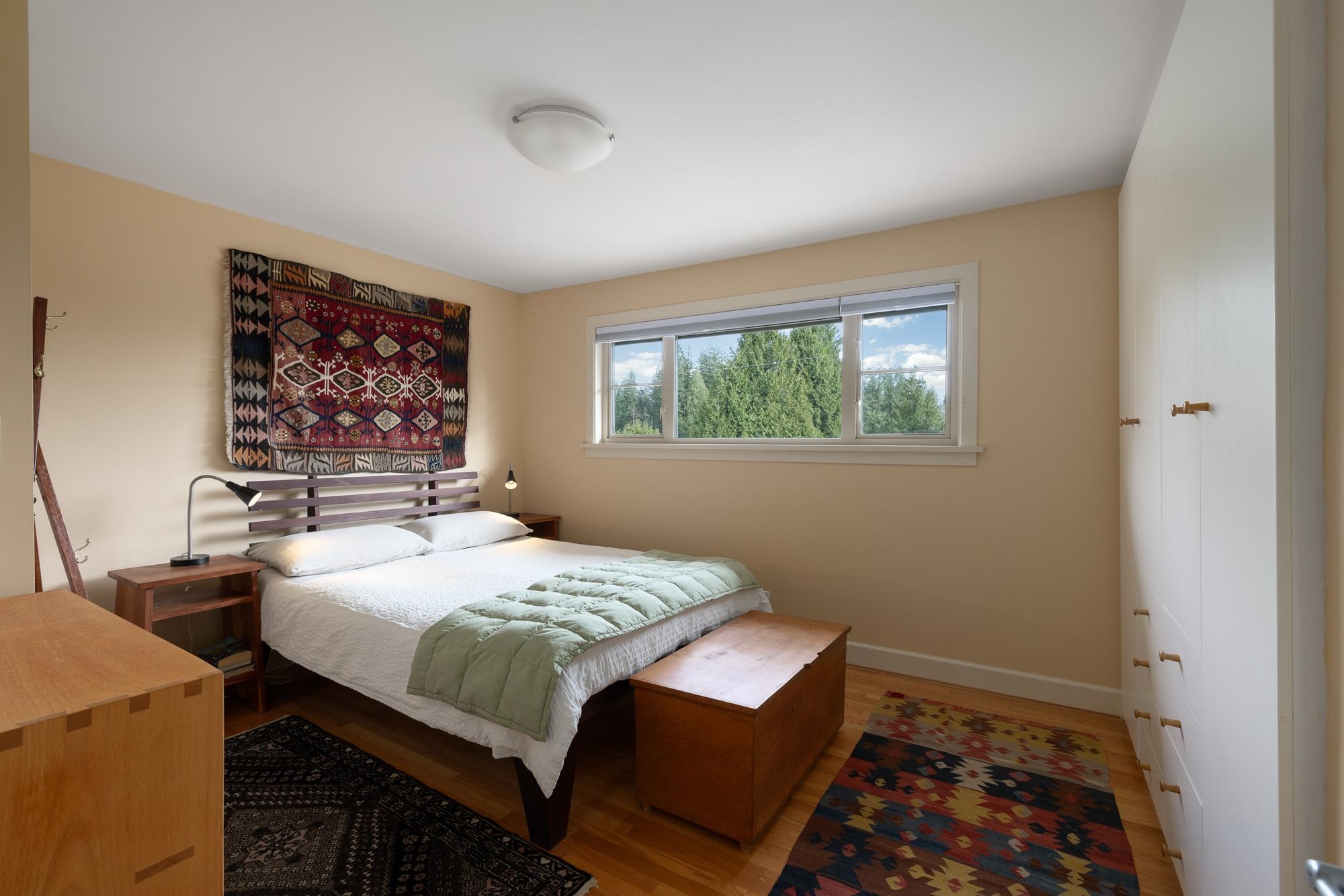 Listing image of 85 GLENGARRY CRESCENT