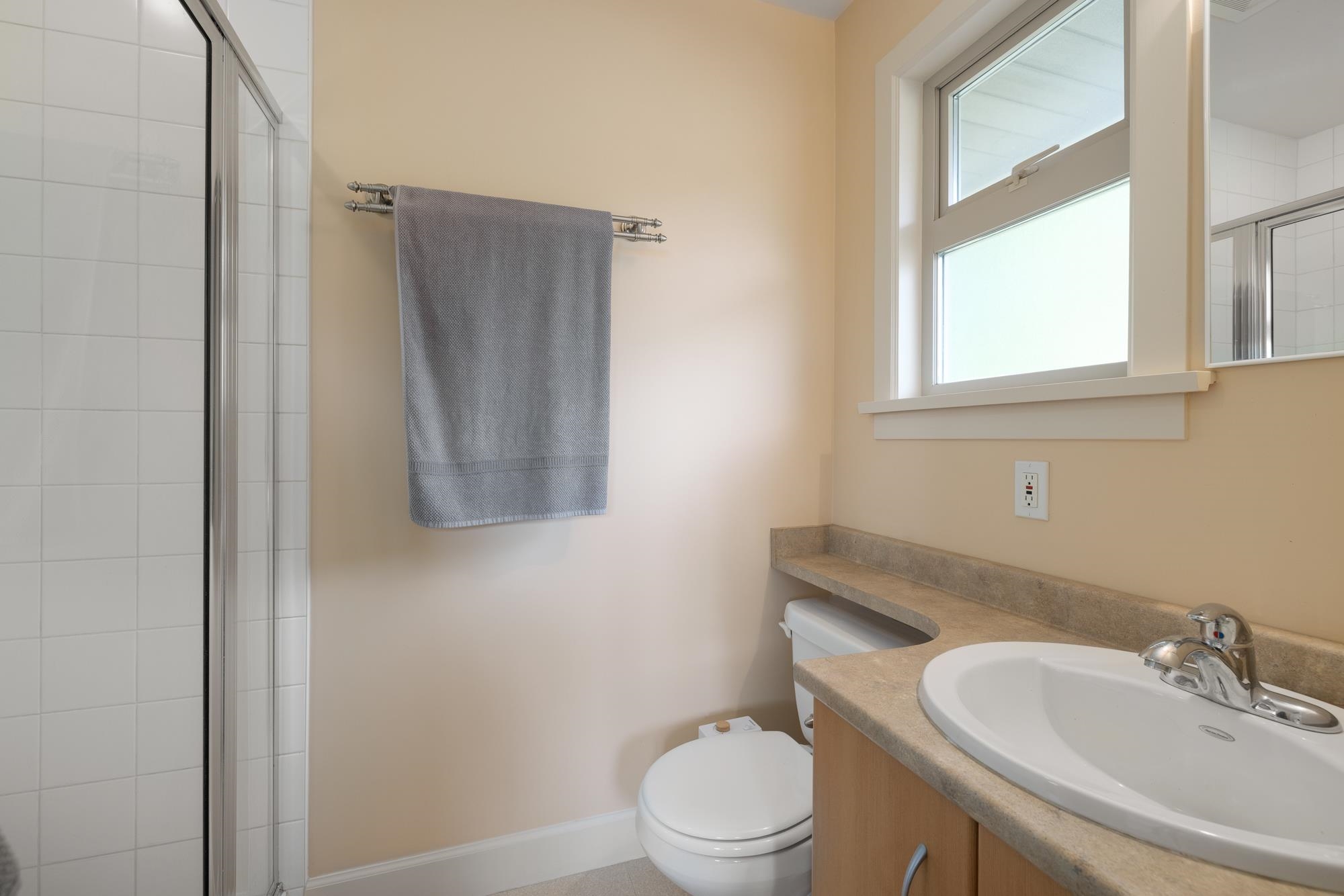 Listing image of 85 GLENGARRY CRESCENT