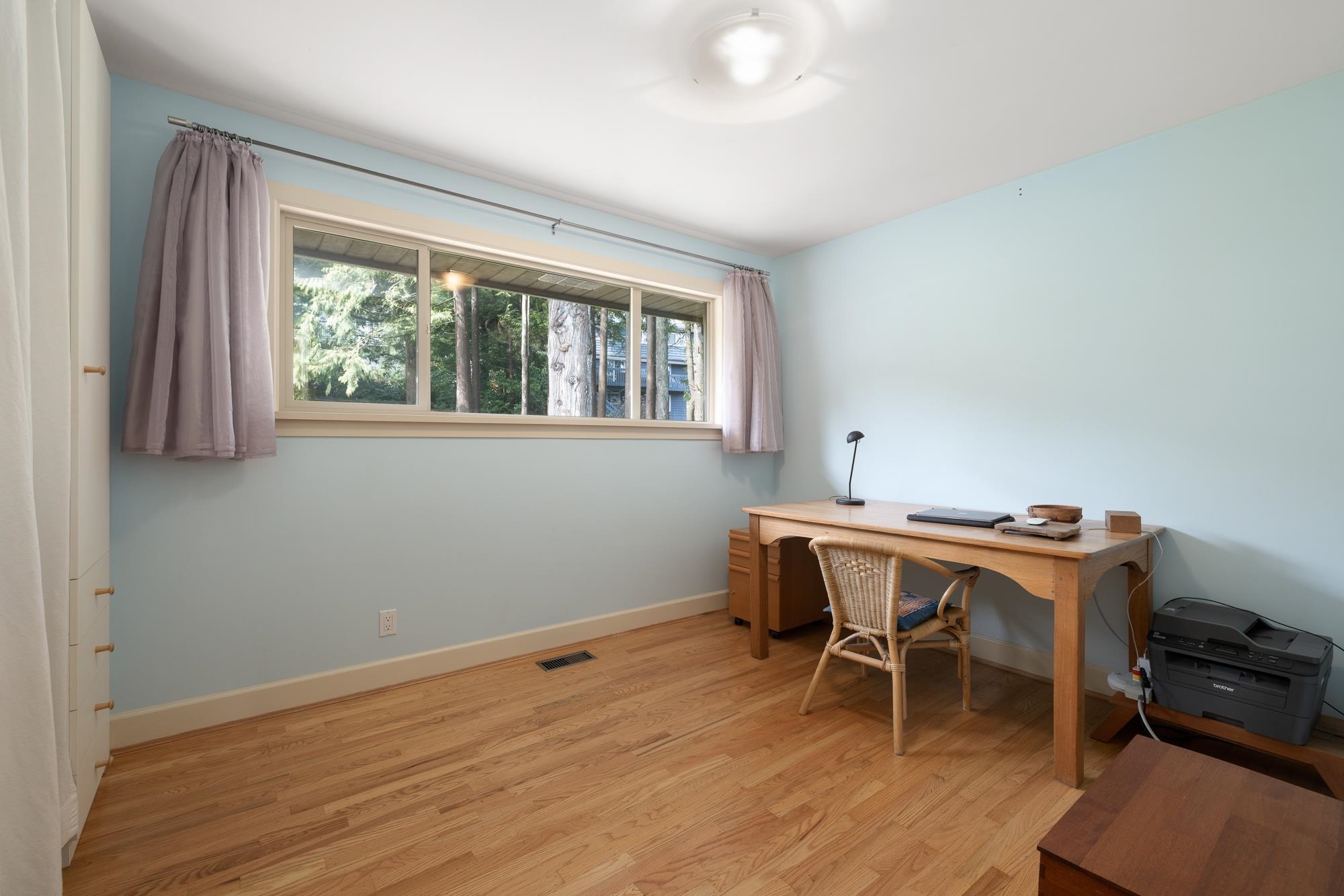 Listing image of 85 GLENGARRY CRESCENT