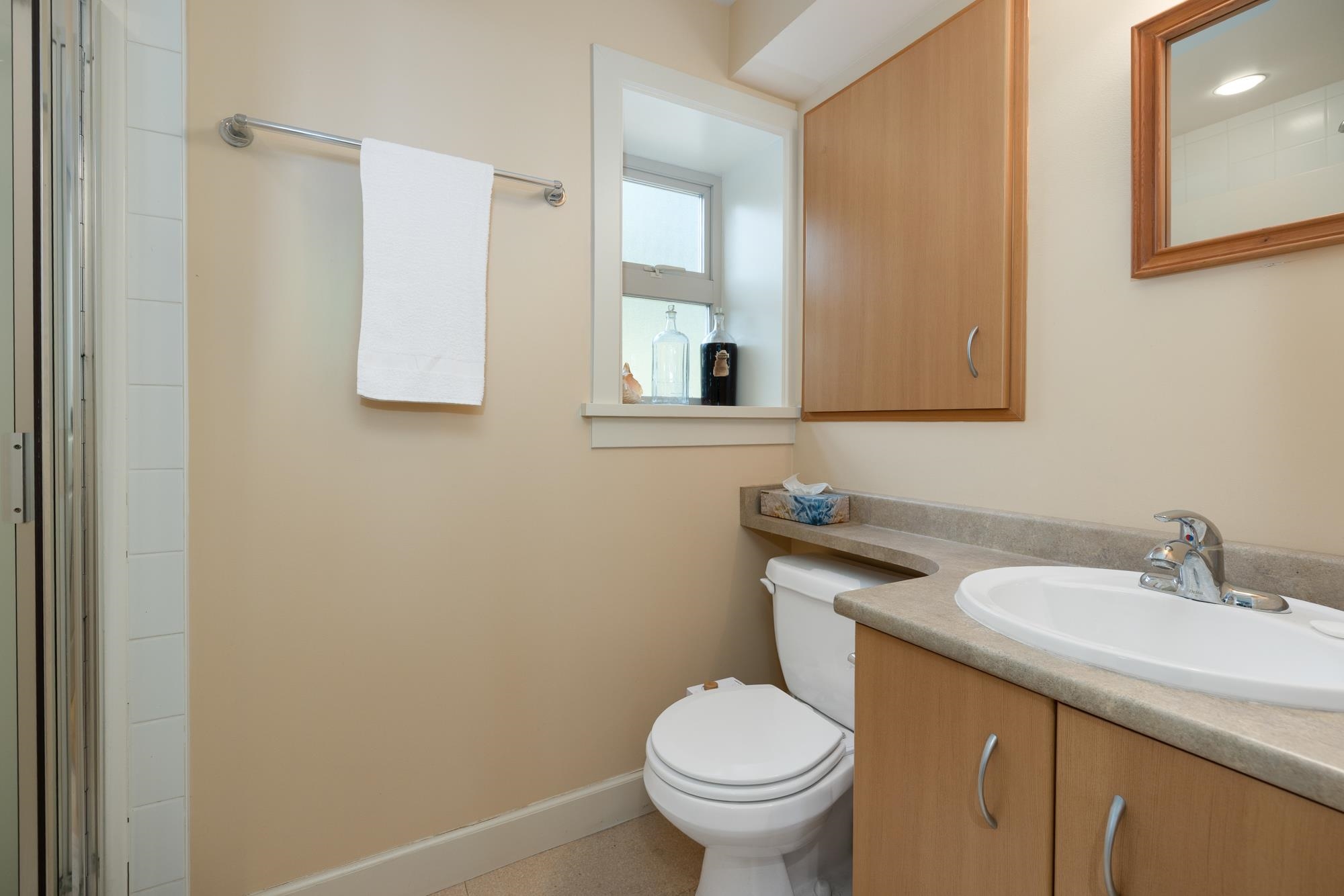 Listing image of 85 GLENGARRY CRESCENT