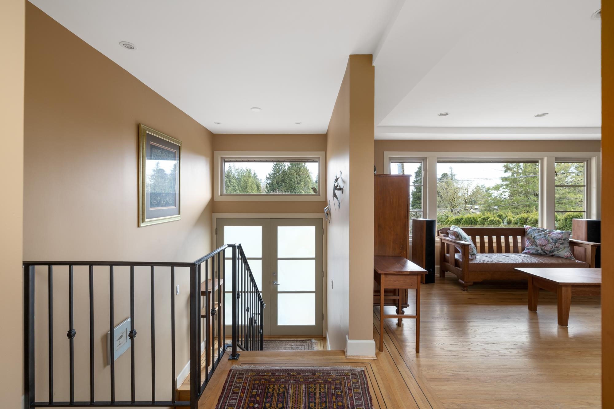 Listing image of 85 GLENGARRY CRESCENT