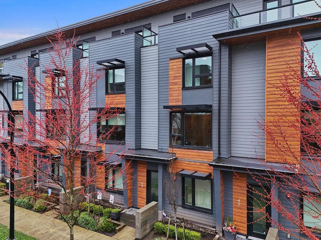 Listing image of 50 528 E 2ND STREET