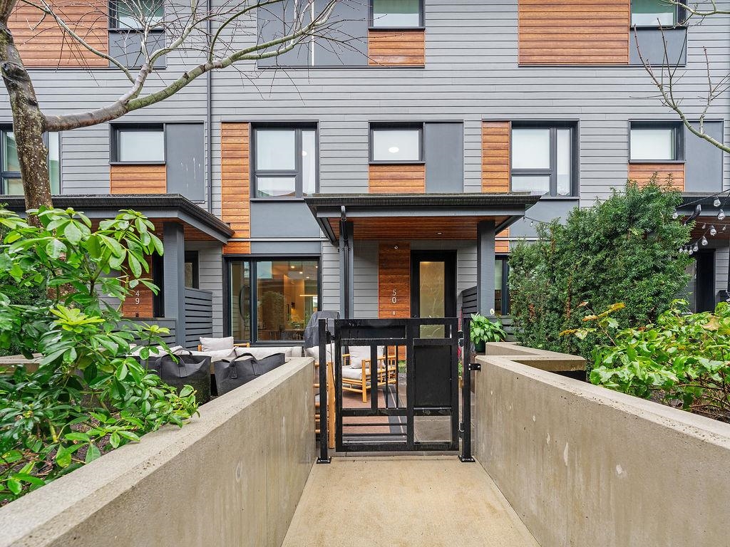 Listing image of 50 528 E 2ND STREET