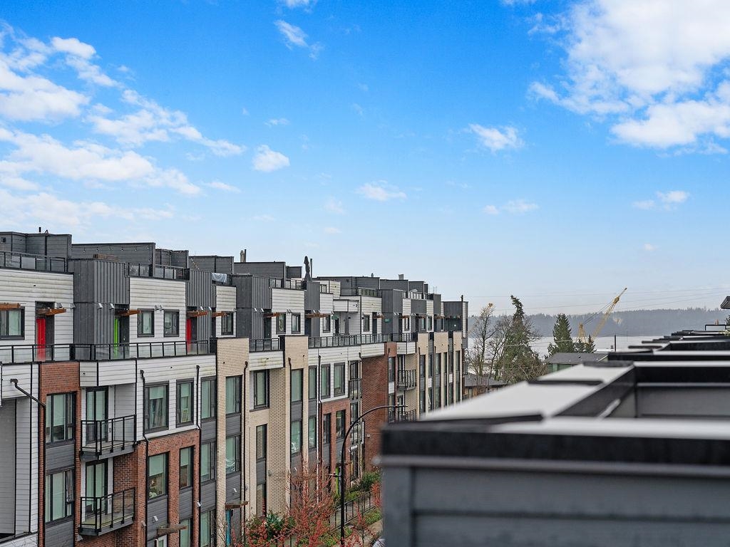 Listing image of 50 528 E 2ND STREET
