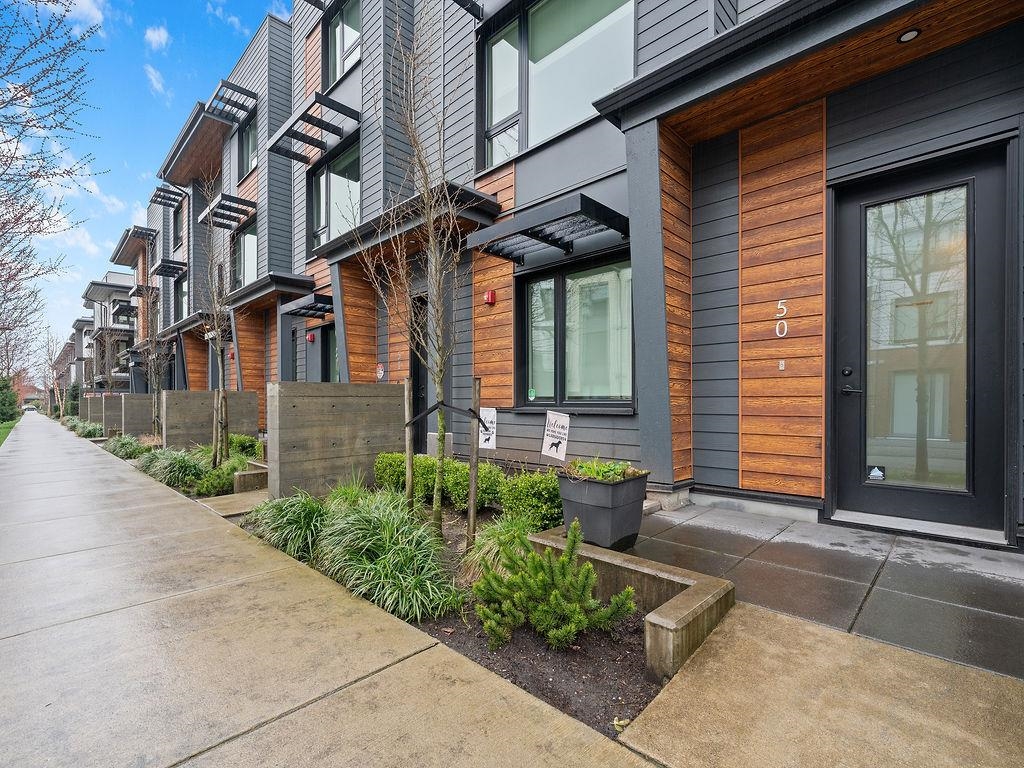 Listing image of 50 528 E 2ND STREET