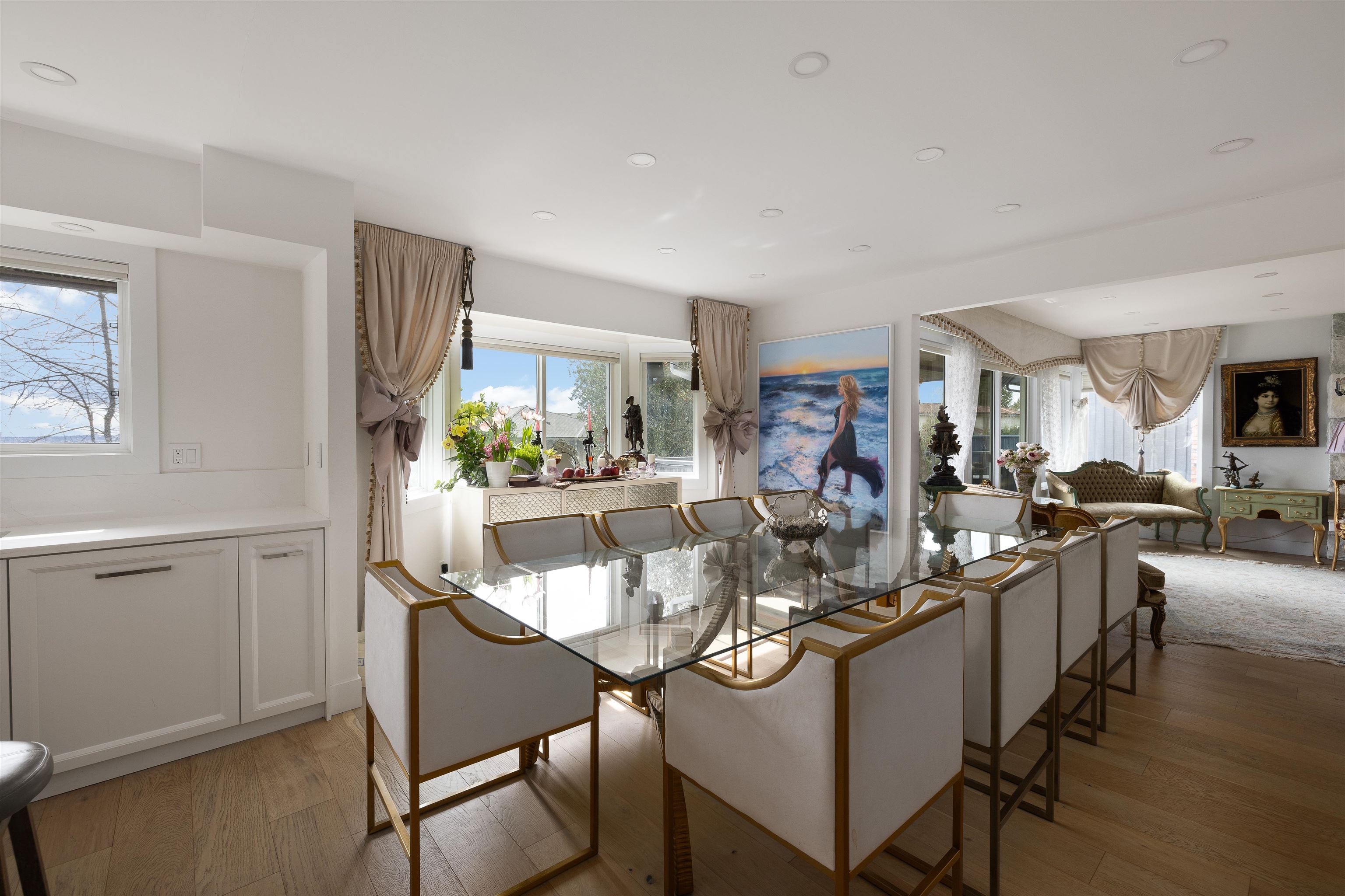 Listing image of 1935 11TH PLACE