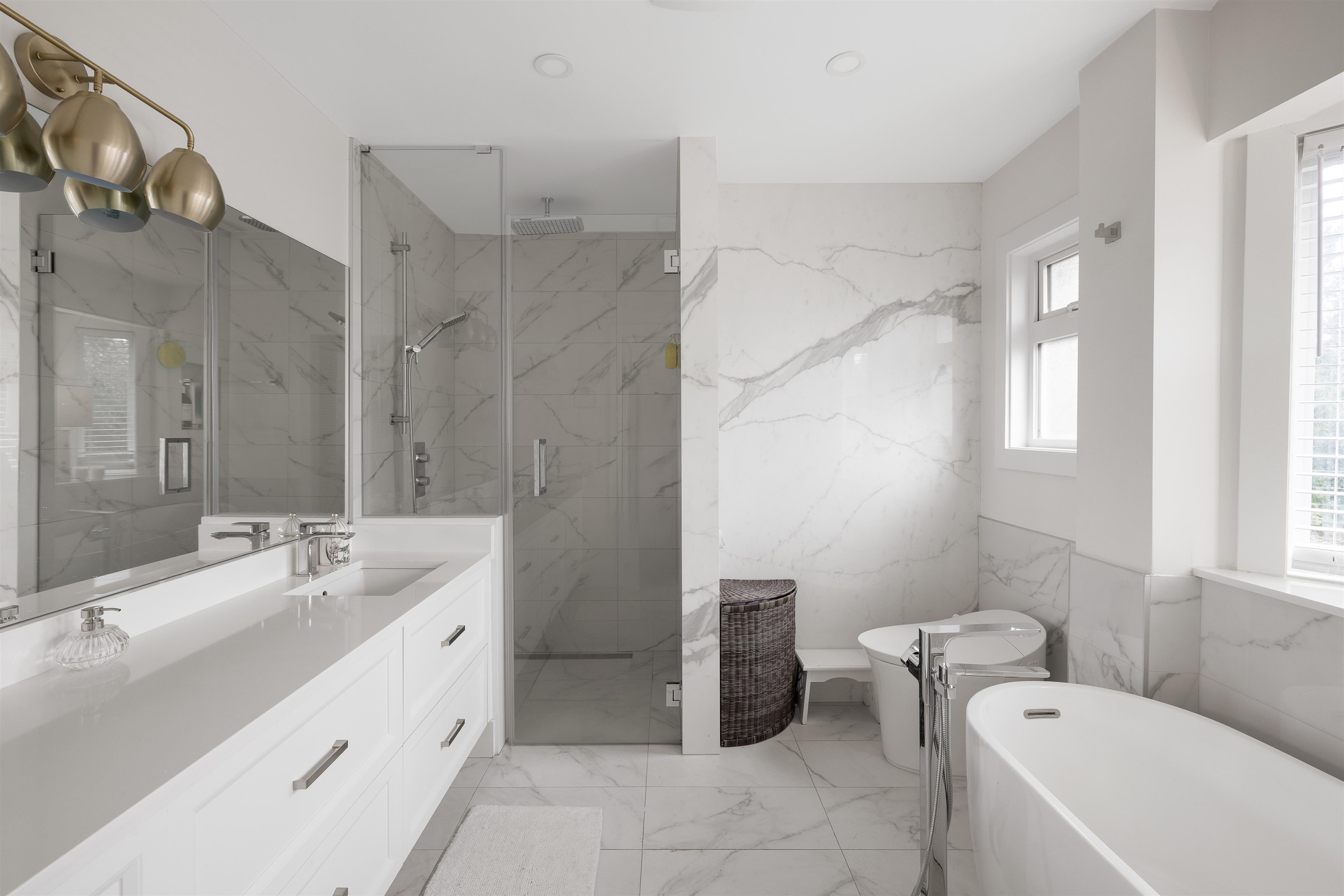 Listing image of 1935 11TH PLACE