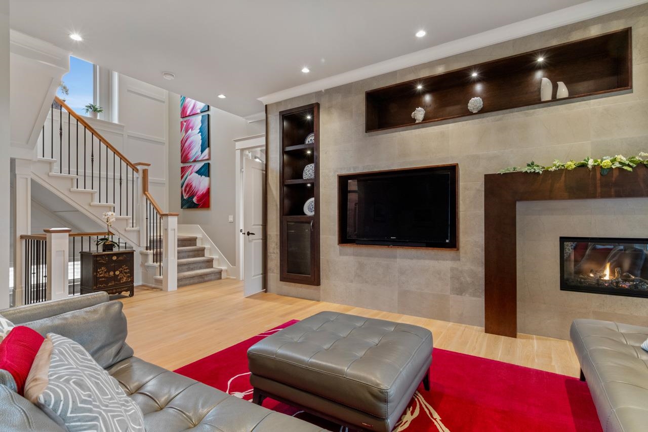 Listing image of 1029 BELMONT AVENUE
