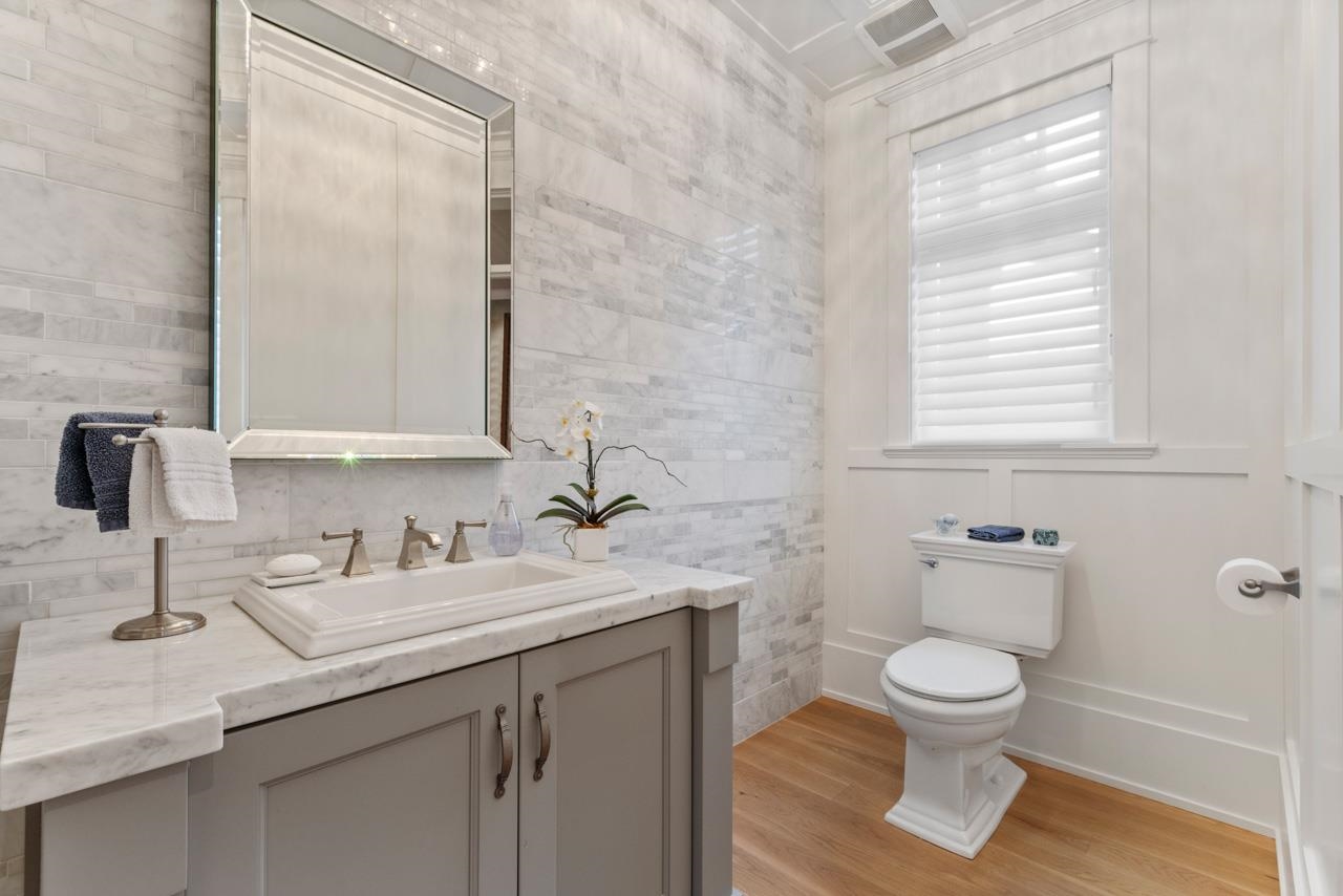 Listing image of 1029 BELMONT AVENUE