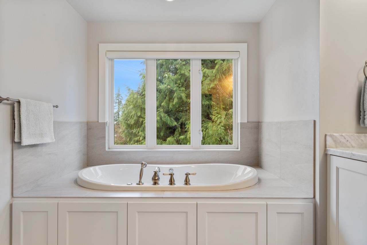 Listing image of 1029 BELMONT AVENUE