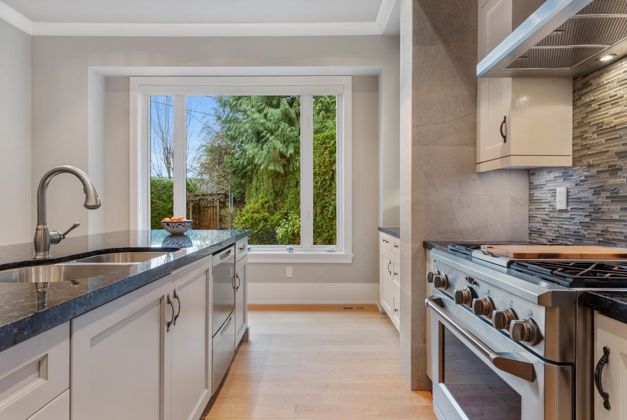 Listing image of 1029 BELMONT AVENUE