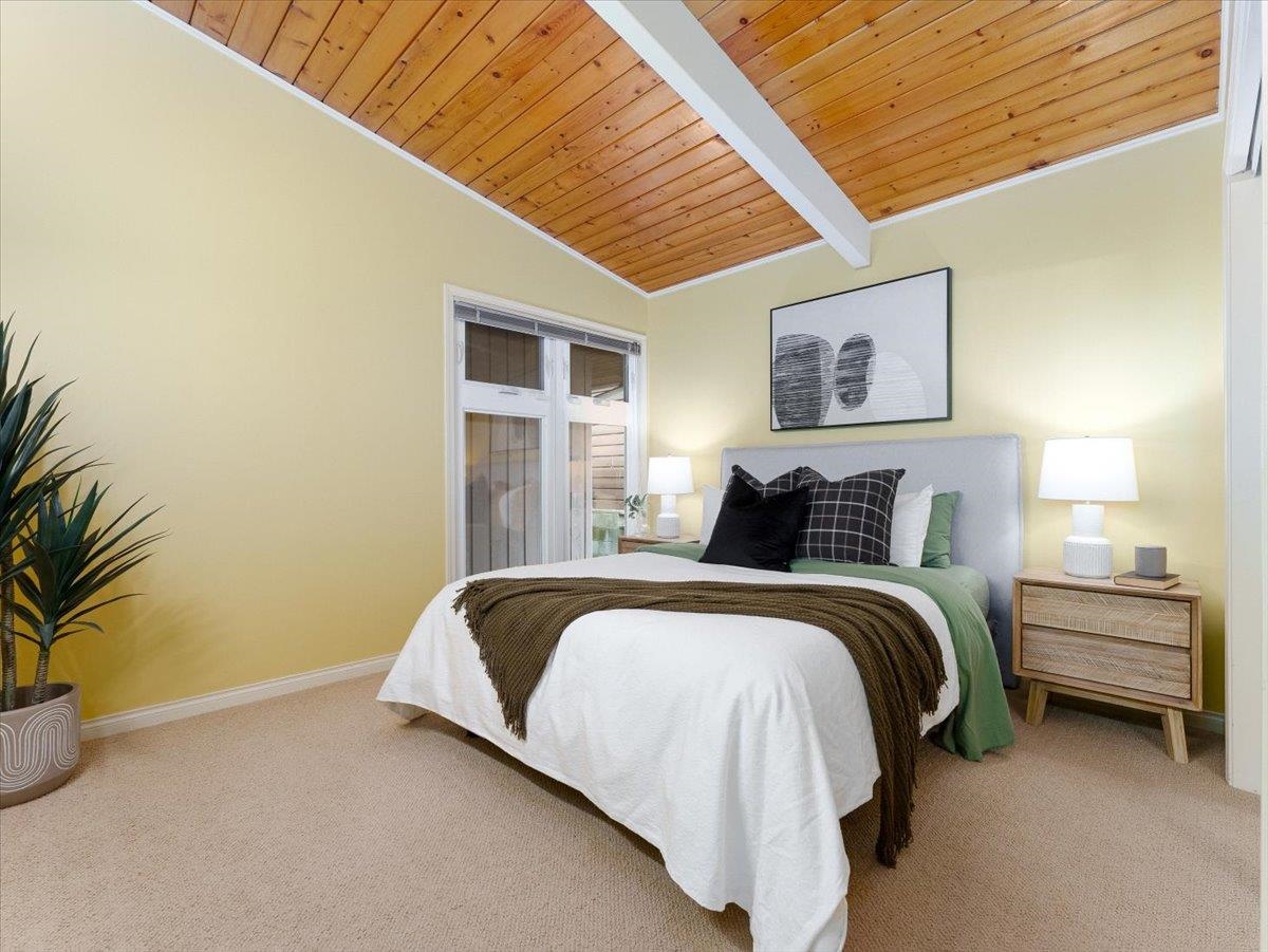 Listing image of 999 CLEMENTS AVENUE