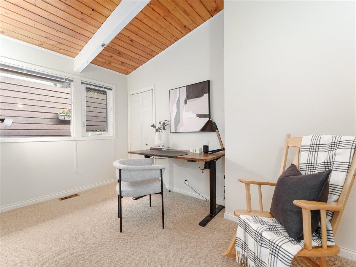 Listing image of 999 CLEMENTS AVENUE