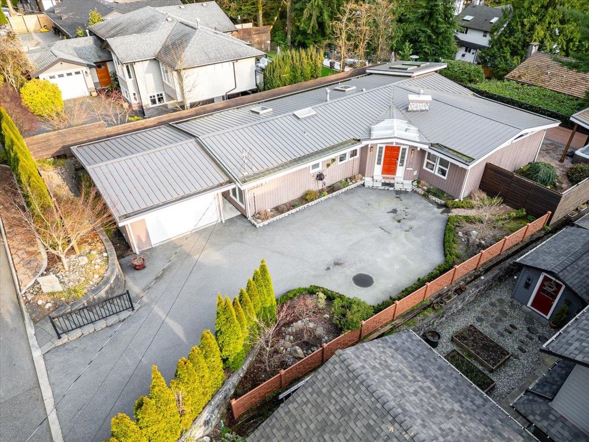 Listing image of 999 CLEMENTS AVENUE