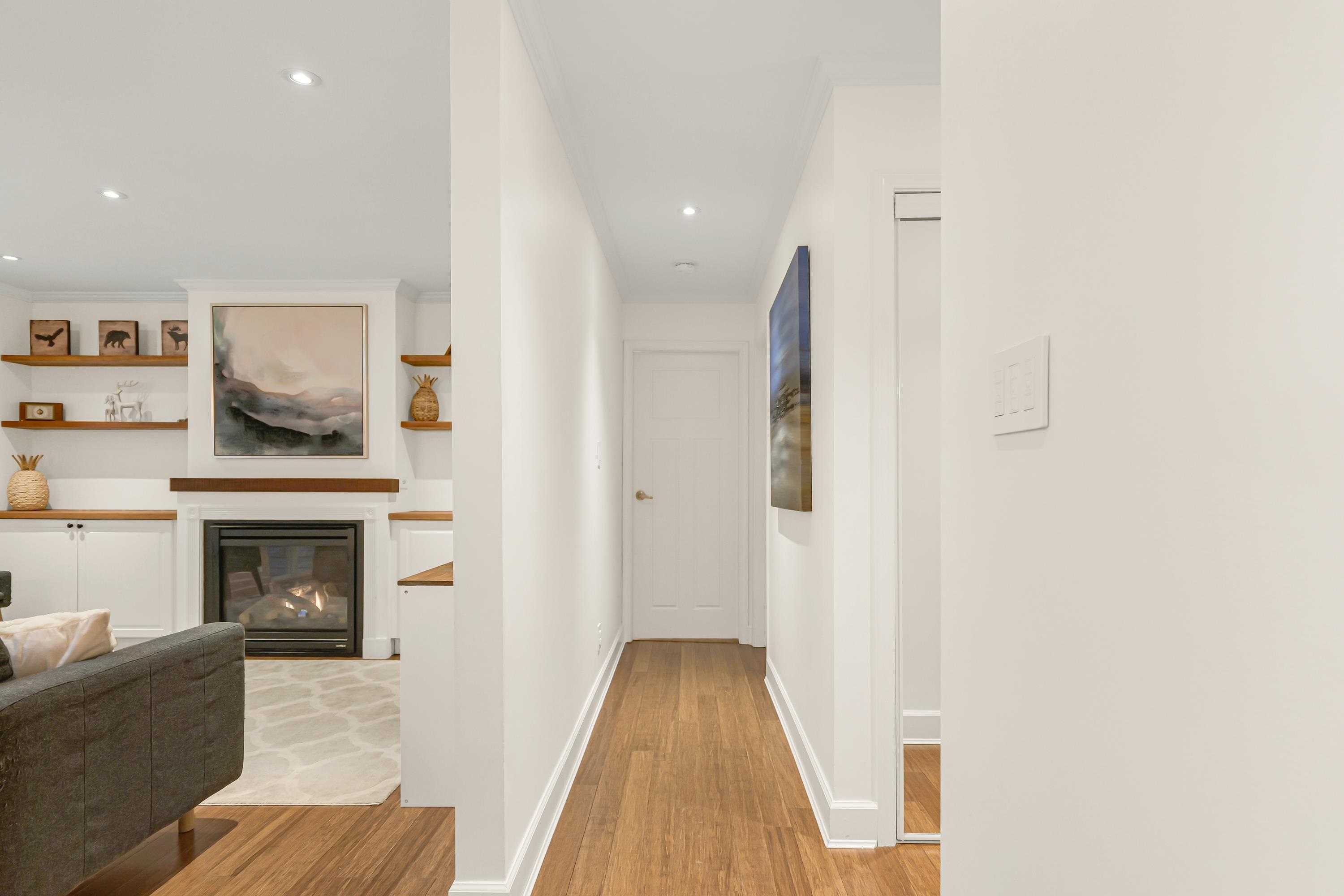 Listing image of 2354 TREETOP LANE