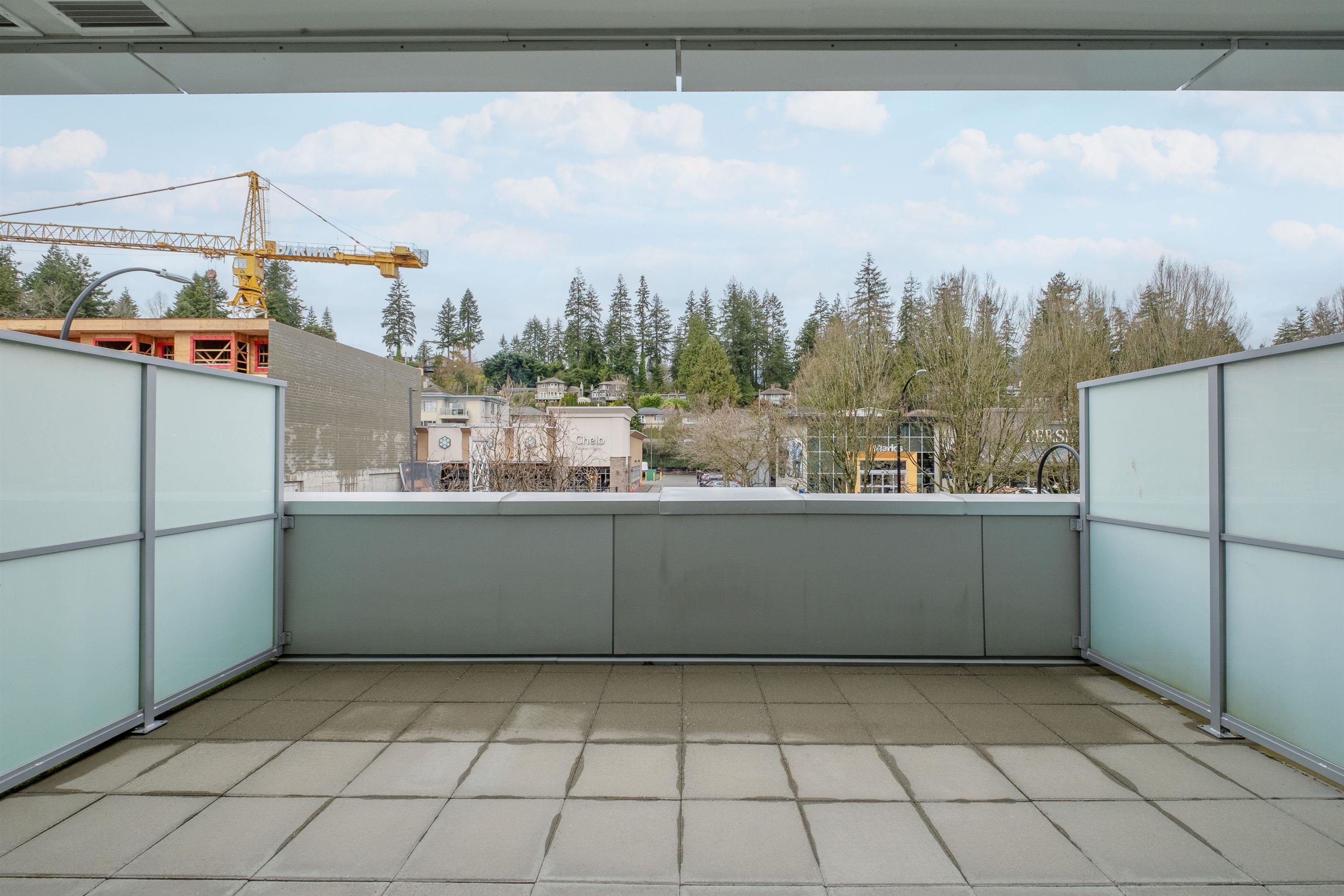 Listing image of 209 1061 MARINE DRIVE