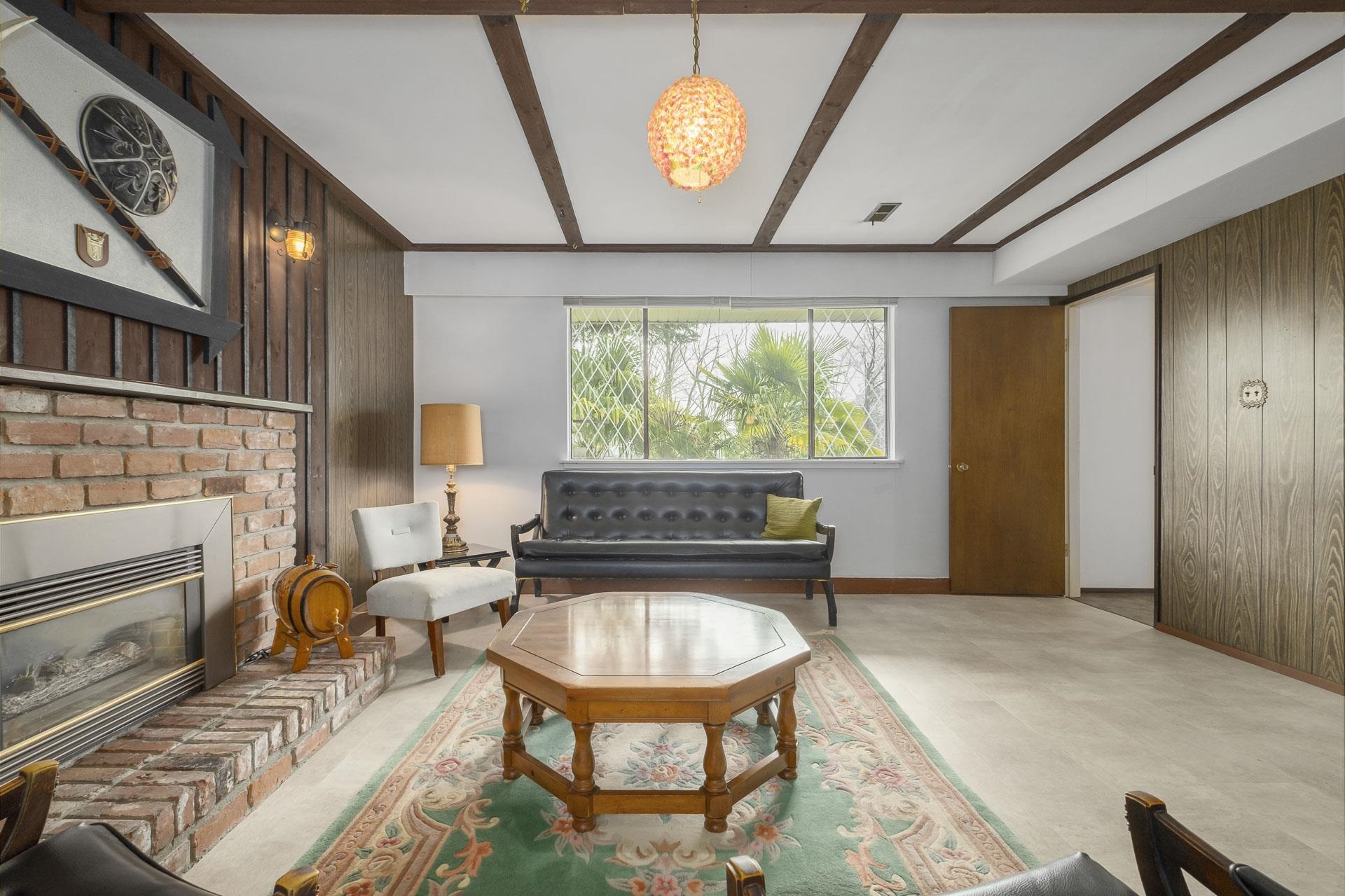 Listing image of 1050 HEYWOOD STREET
