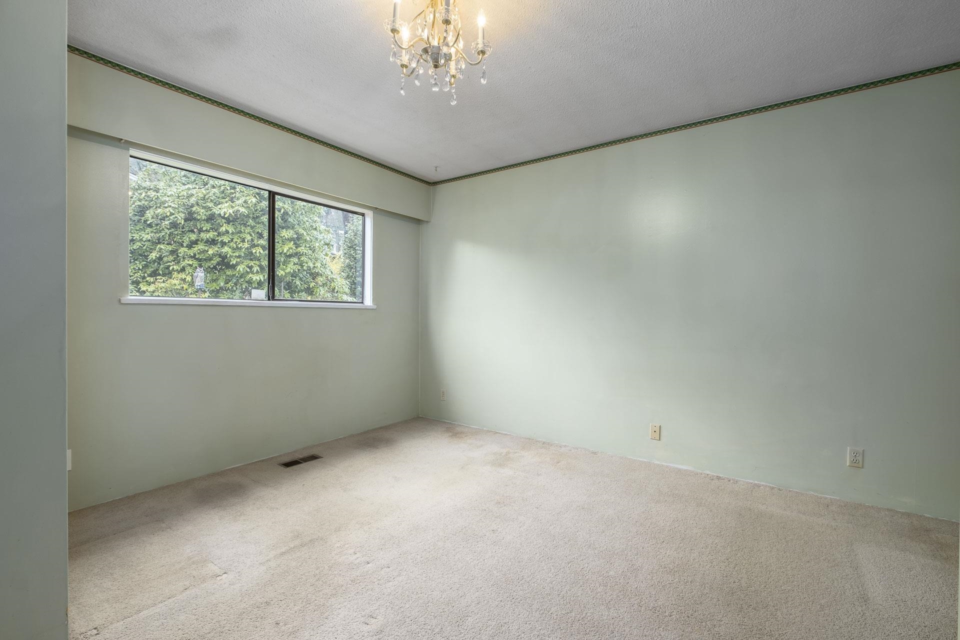 Listing image of 1050 HEYWOOD STREET