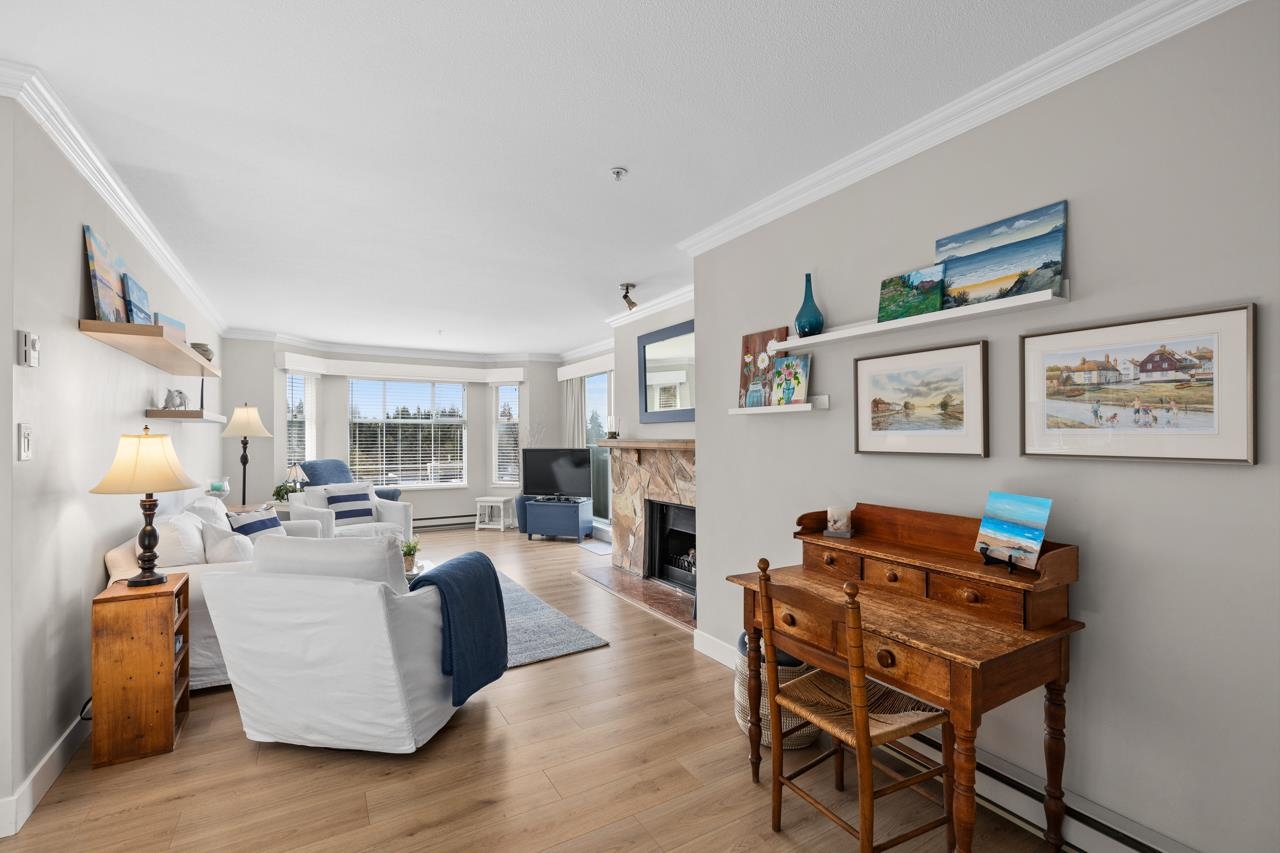 Listing image of 610 1000 BOWRON COURT