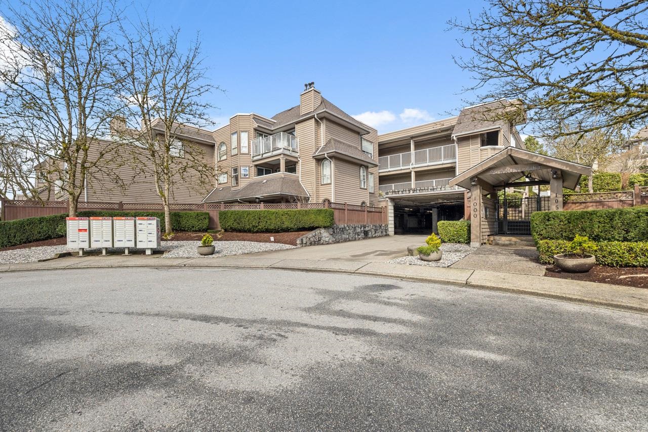 Listing image of 610 1000 BOWRON COURT